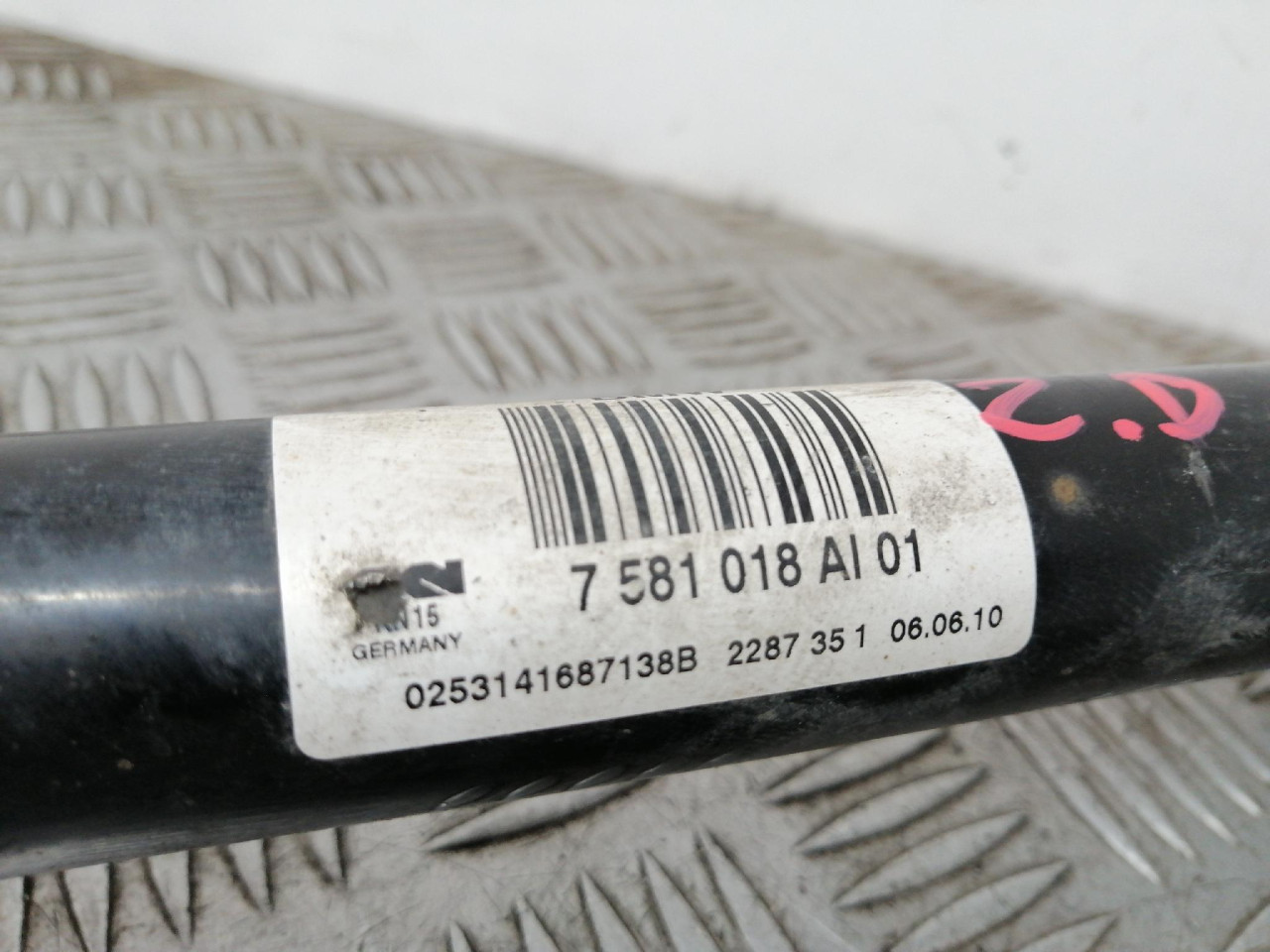 D ZADNJA POLUOSOVINA 5 F10 (09-13) 7581018AI01 DIJELOVI