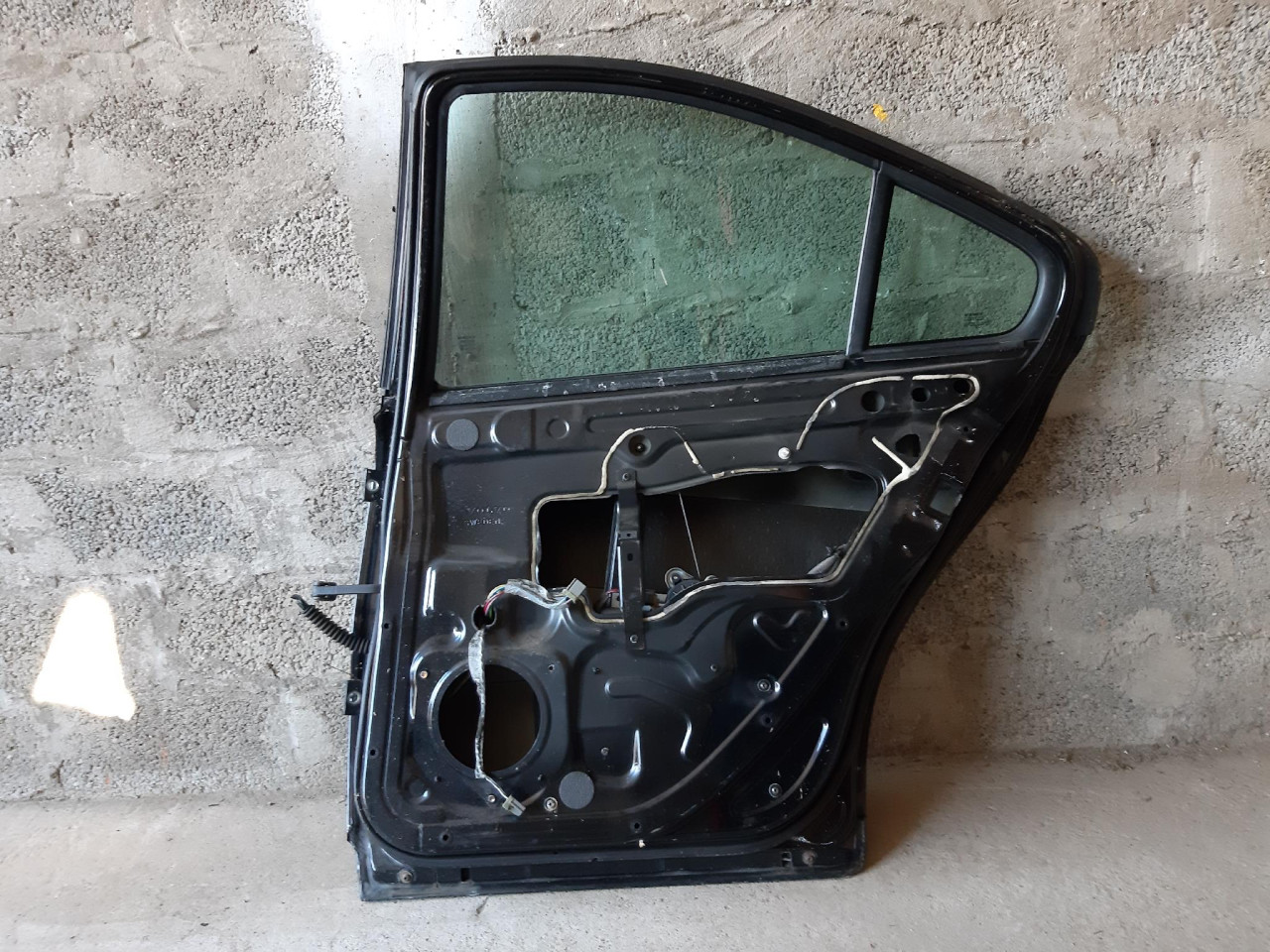 ZD VRATA S60 (00-04) DIJELOVI