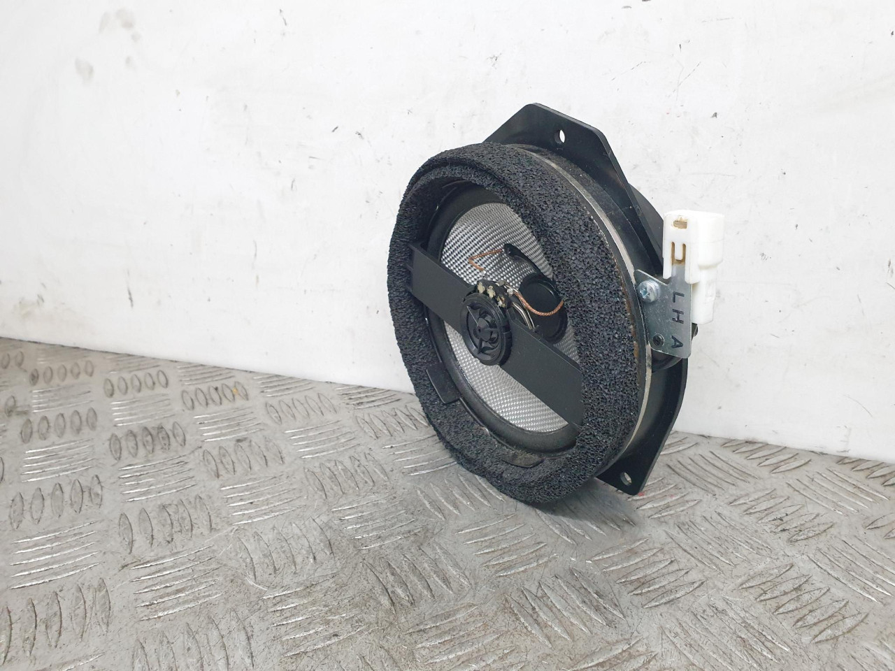 ZVUCNIK Impreza (07-12) 86301FG050 DIJELOVI