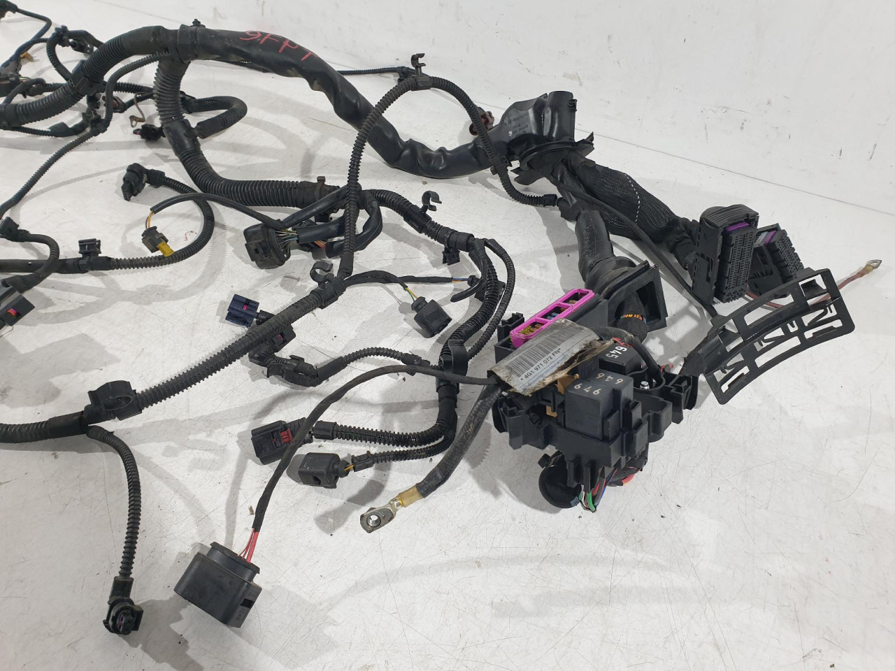 INSTALACIJA MOTORA A6 4G (10-14) 2.0 132kW 4G1971072FN