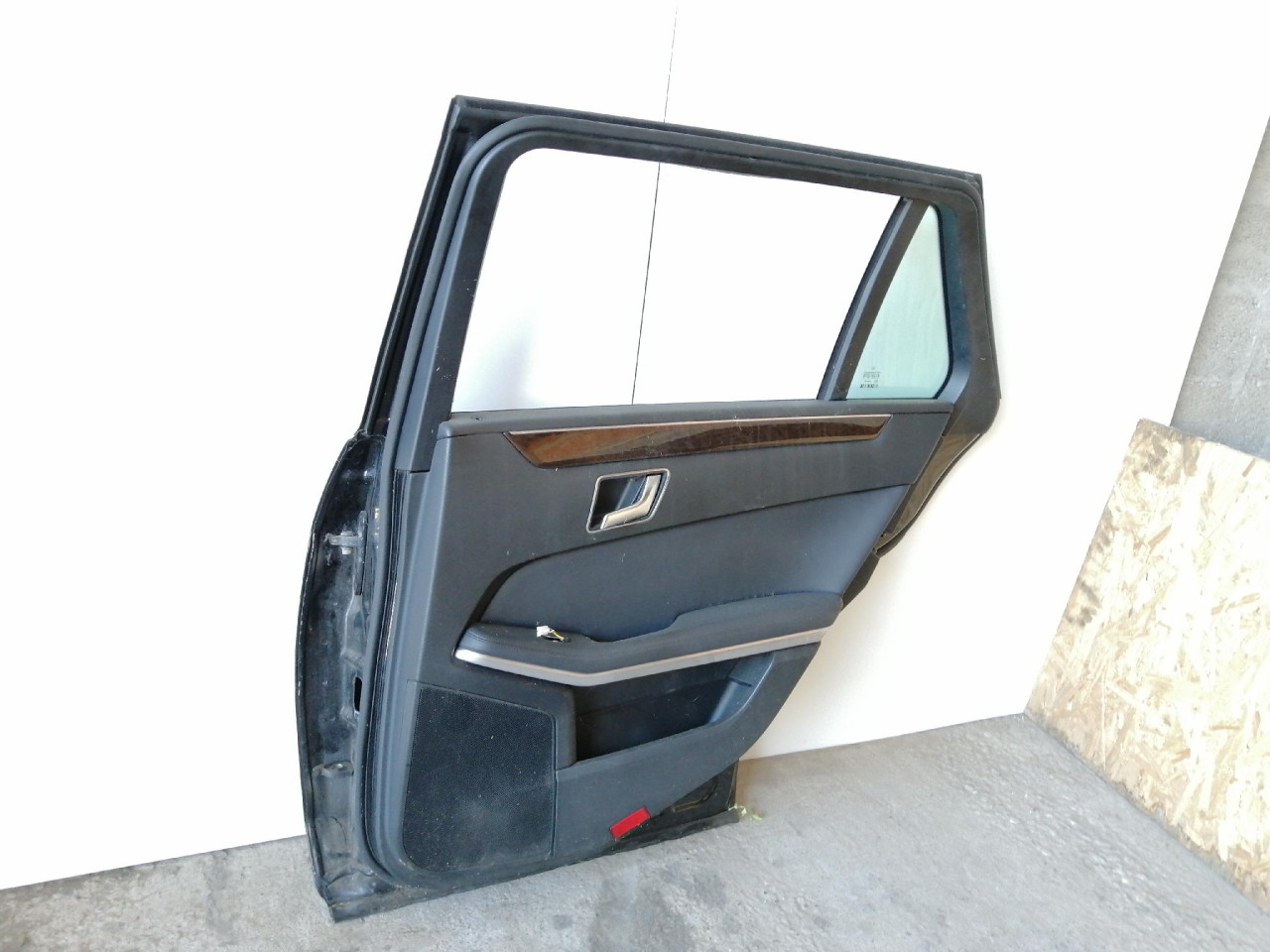 ZD VRATA E W212 (09-13) DIJELOVI