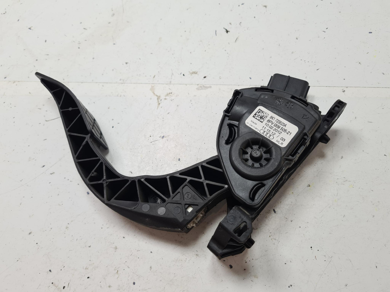 PEDALA GASA A6 4G (10-14) 8K1723523A DIJELOVI