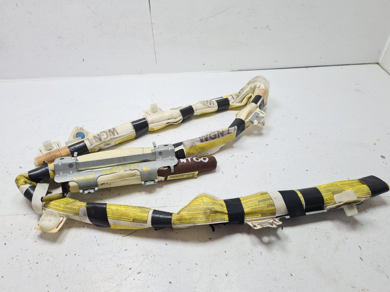 L KROVNI AIRBAG Avensis (09-11) DIJELOVI
