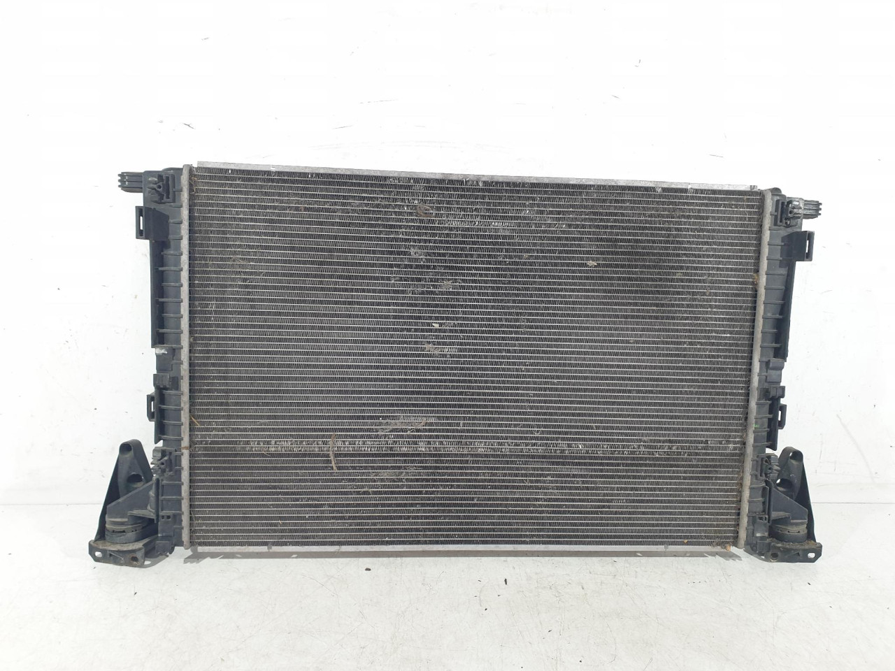 HLADNJAK VODE A6 4K (18-21) 8W0121251AB DIJELOVI