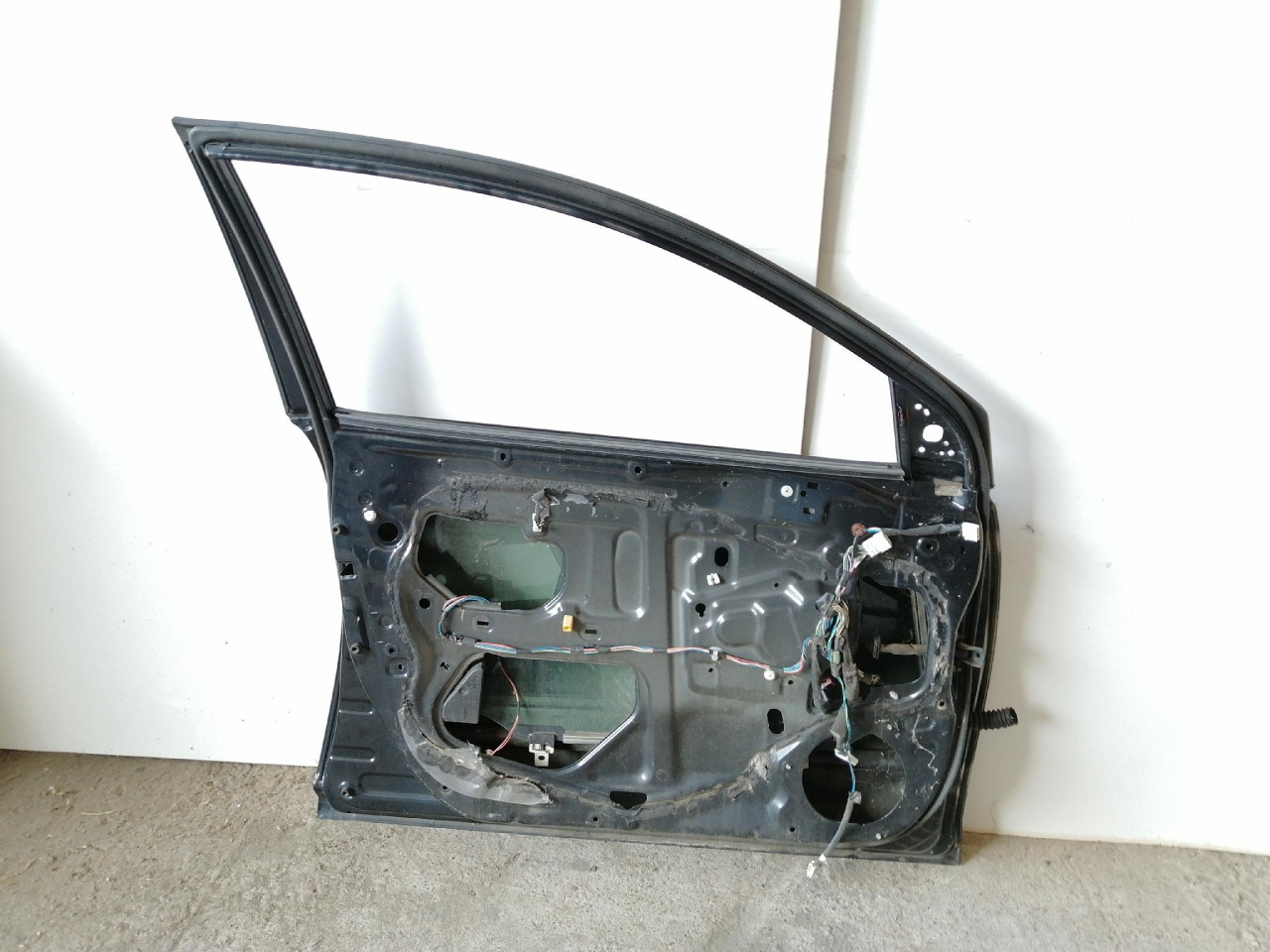 PL VRATA Avensis (06-09) DIJELOVI