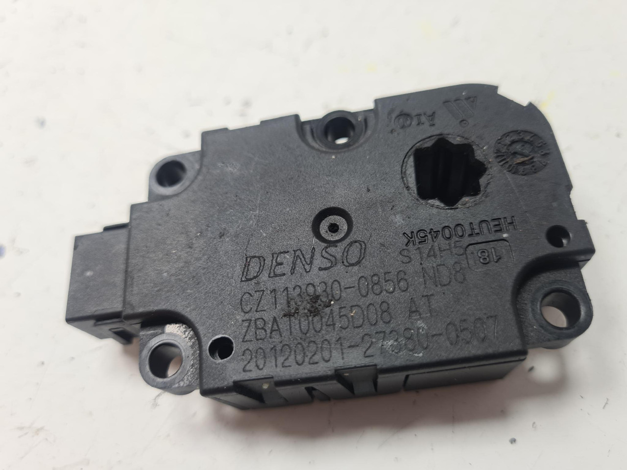 AKTUATOR AC MOTORIC A6 4G (10-14) CZ1139300856 DIJELOVI