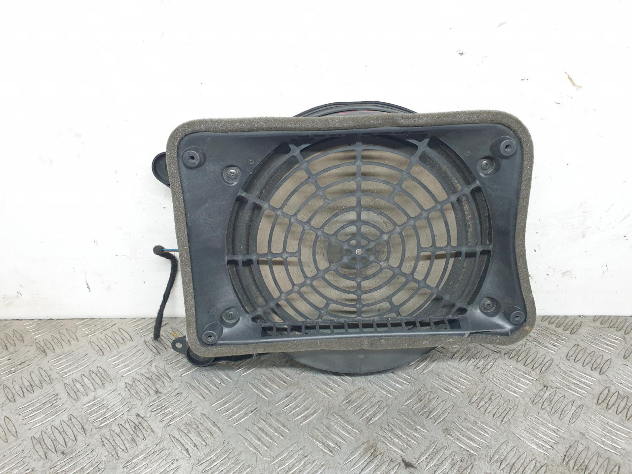 ZVUCNIK A6 4G (10-14) 4G5035412 DIJELOVI