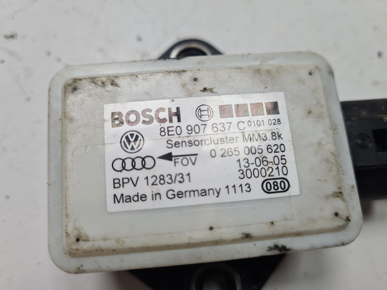 ESP SENZOR A4 B7 (04-08) 8E0907637C DIJELOVI