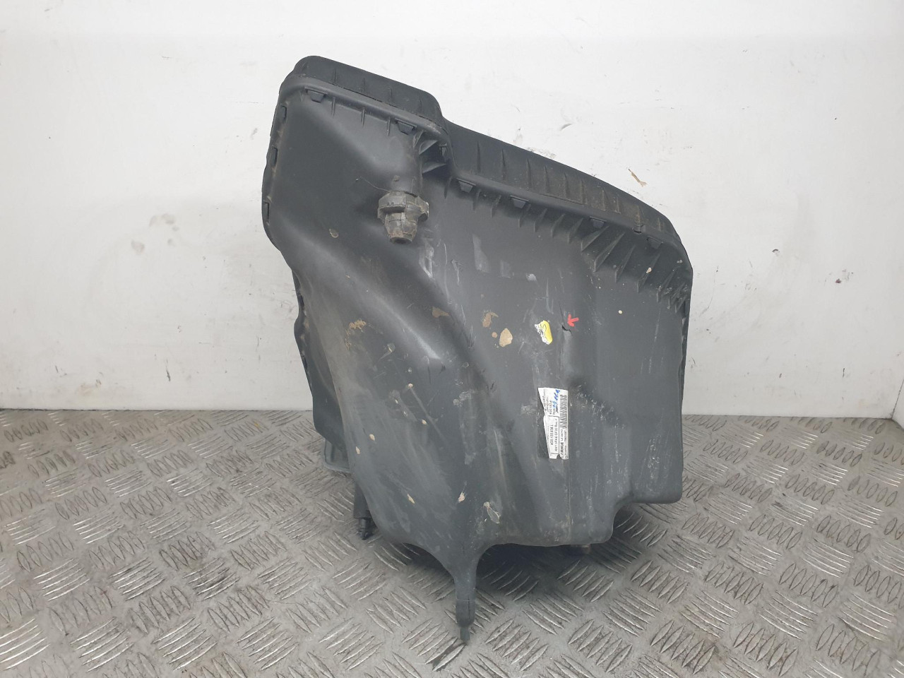KUCISTE FILTERA ZRAKA A6 4G (10-14) 132kW 4G0133838L