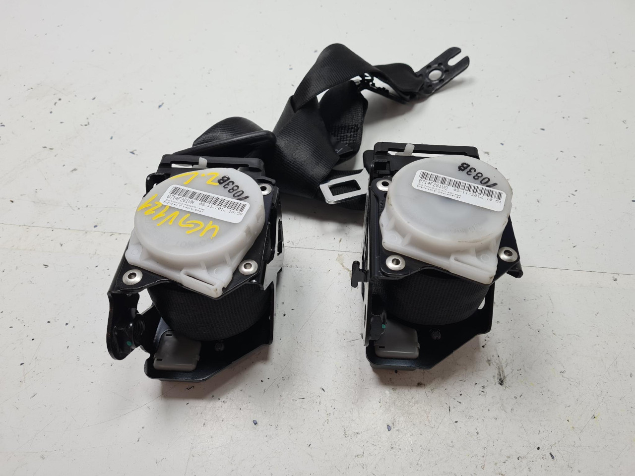 ZADNJI POJASEVI A6 4G (10-14) 4G8857805D DIJELOVI
