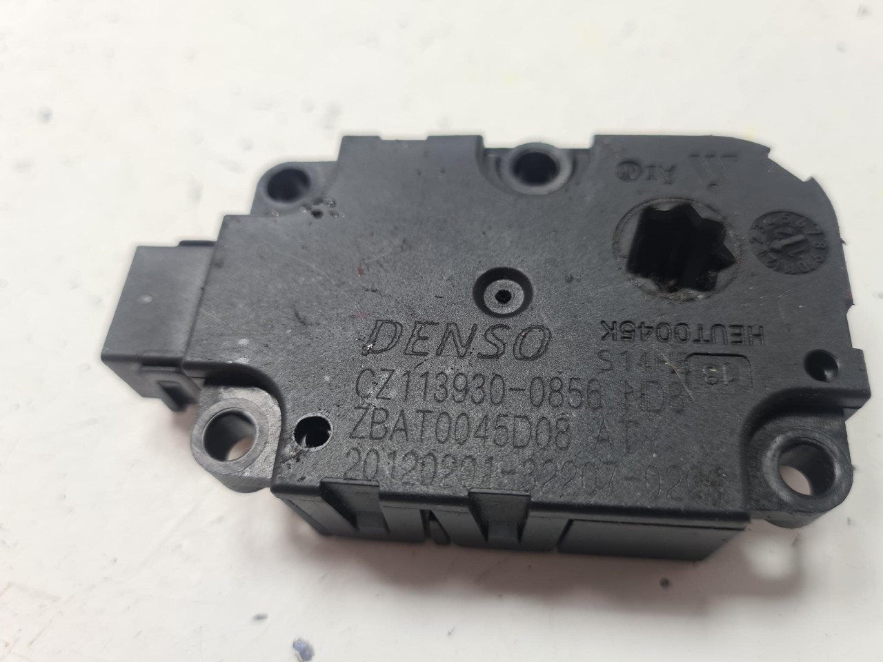 AKTUATOR AC MOTORIC A6 4G (10-14) CZ1139300856 DIJELOVI