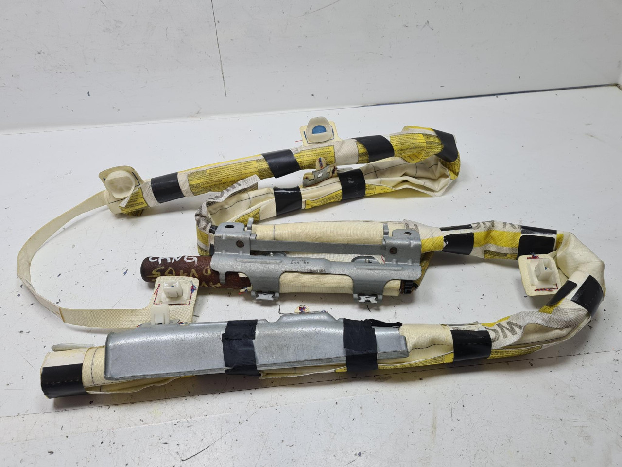 D KROVNI AIRBAG Avensis (09-11) DIJELOVI