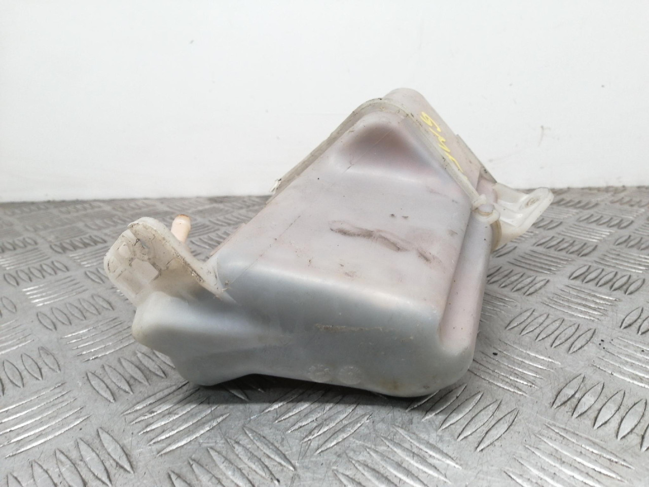 BOCA VODE MOTORA i30 (07-10) G4FA 1.4 80kW 254292L000
