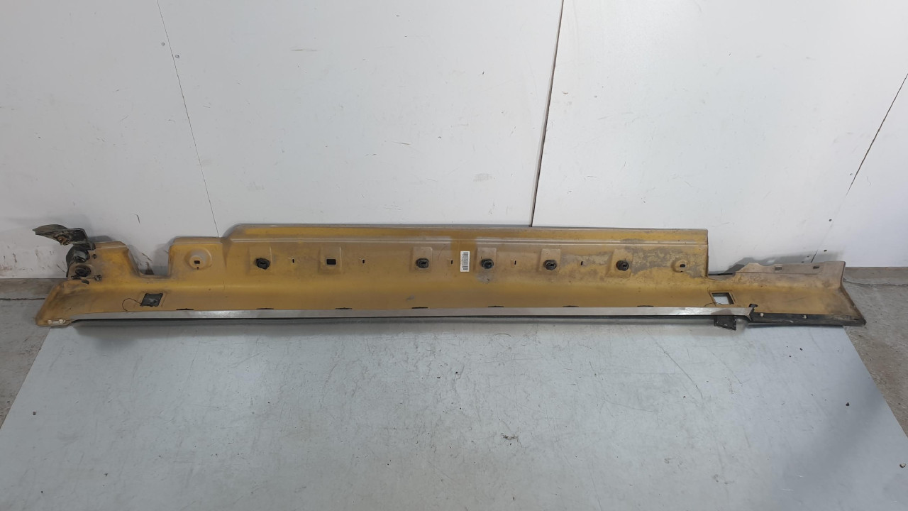 D PVC PRAG LAJSNA E W210 (99-02) A2106908225 DIJELOVI