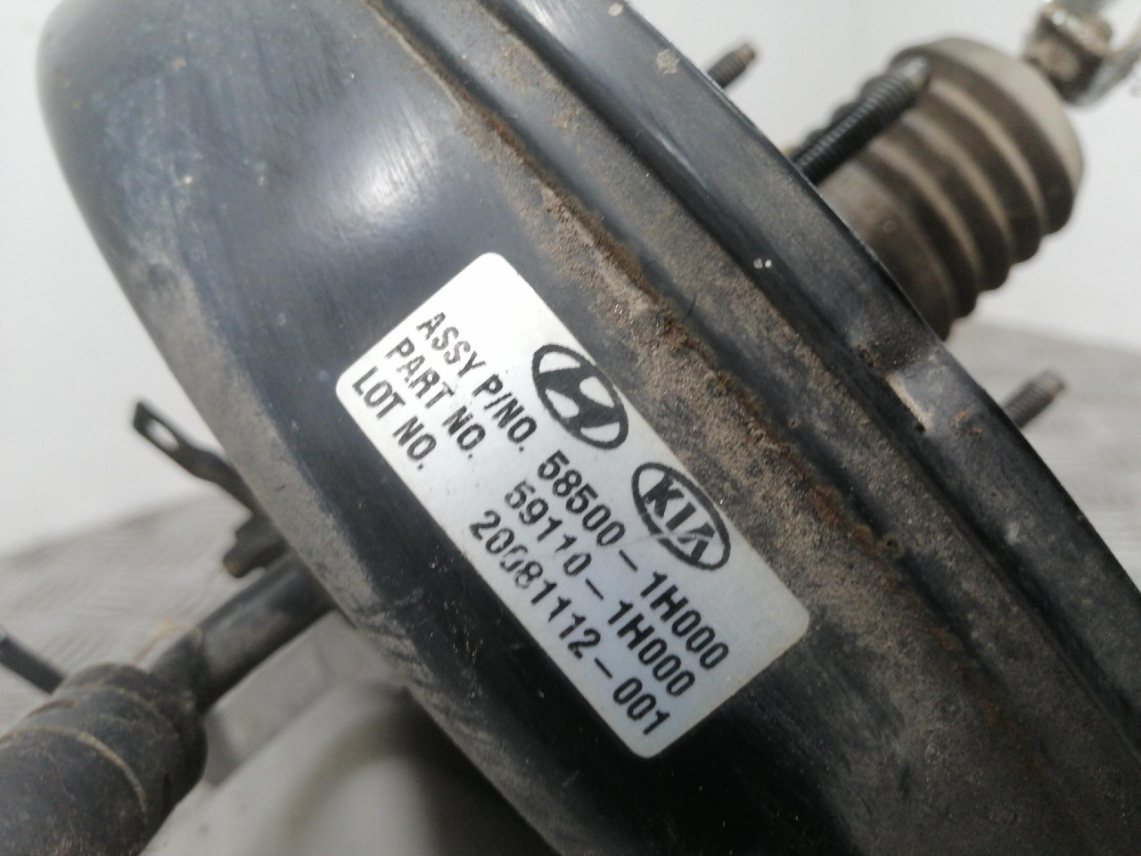 SERVO DOBOS i30 (07-10) 585001H000 DIJELOVI