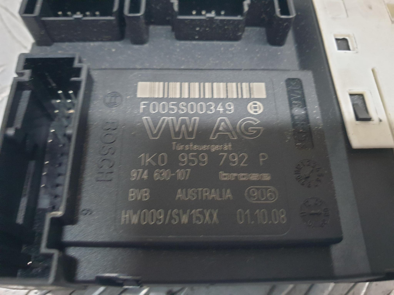 PL MOTORIC PODIZACA Pasat CC (08-12) 1K0959792P