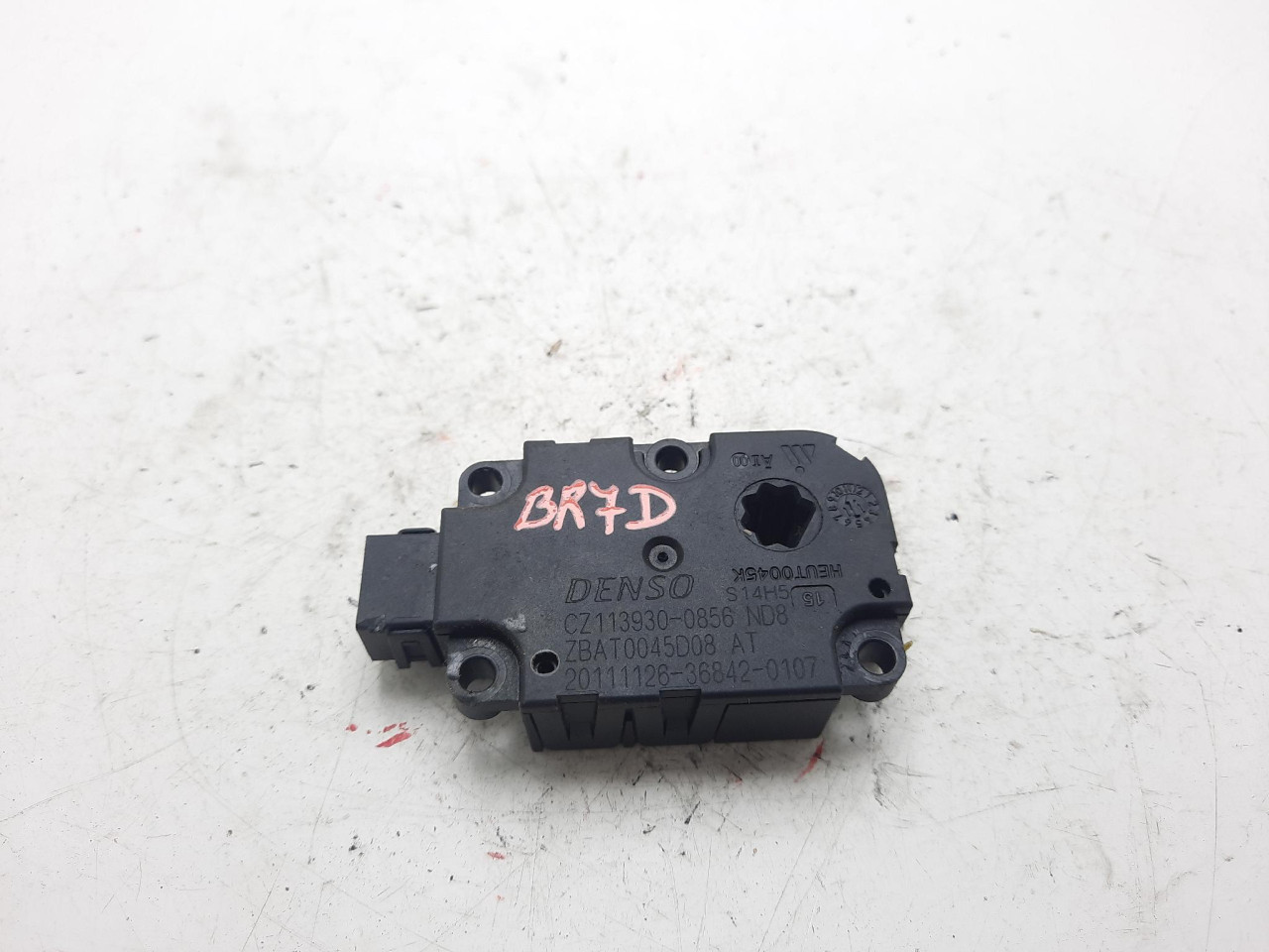 AKTUATOR AC MOTORIC A6 4G (10-14) CZ1139300856 DIJELOVI
