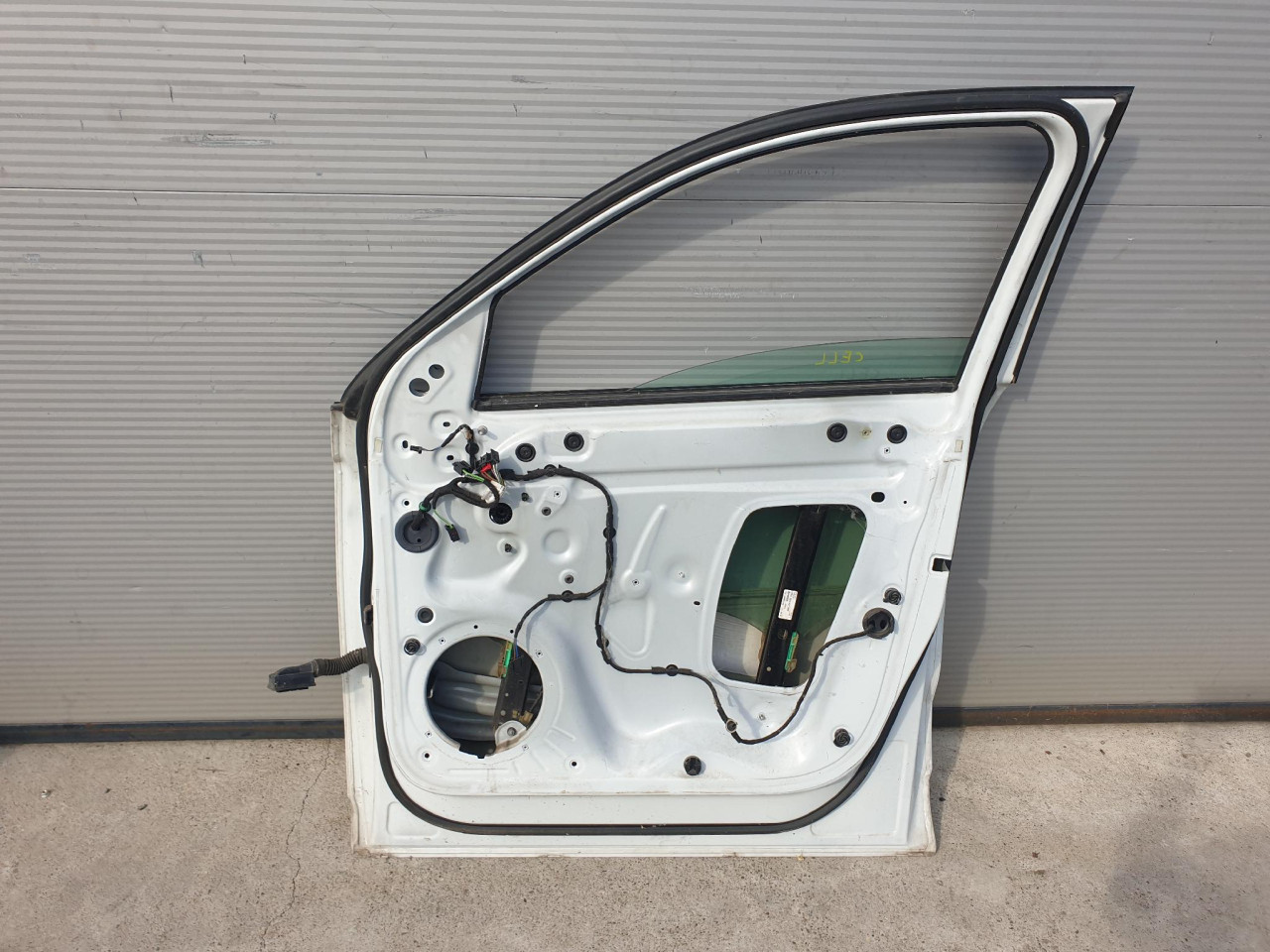 PD VRATA Q3 8U (11-14) DIJELOVI