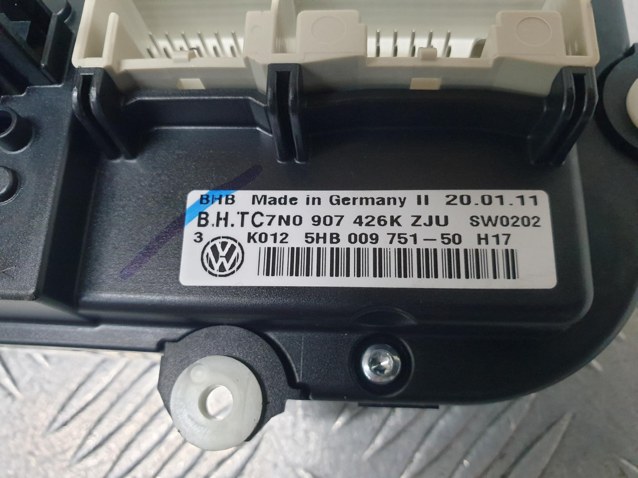PREKIDACI KLIME Golf 6 (08-13) 7N0907426K 5HB00975150
