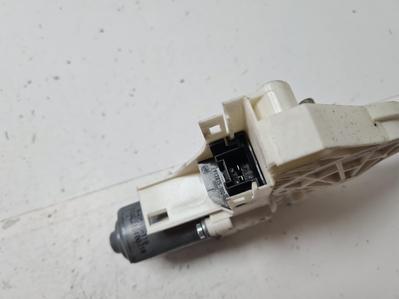 ZD MOTORIC PODIZACA A6 4G (10-14) 8K0959812A DIJELOVI