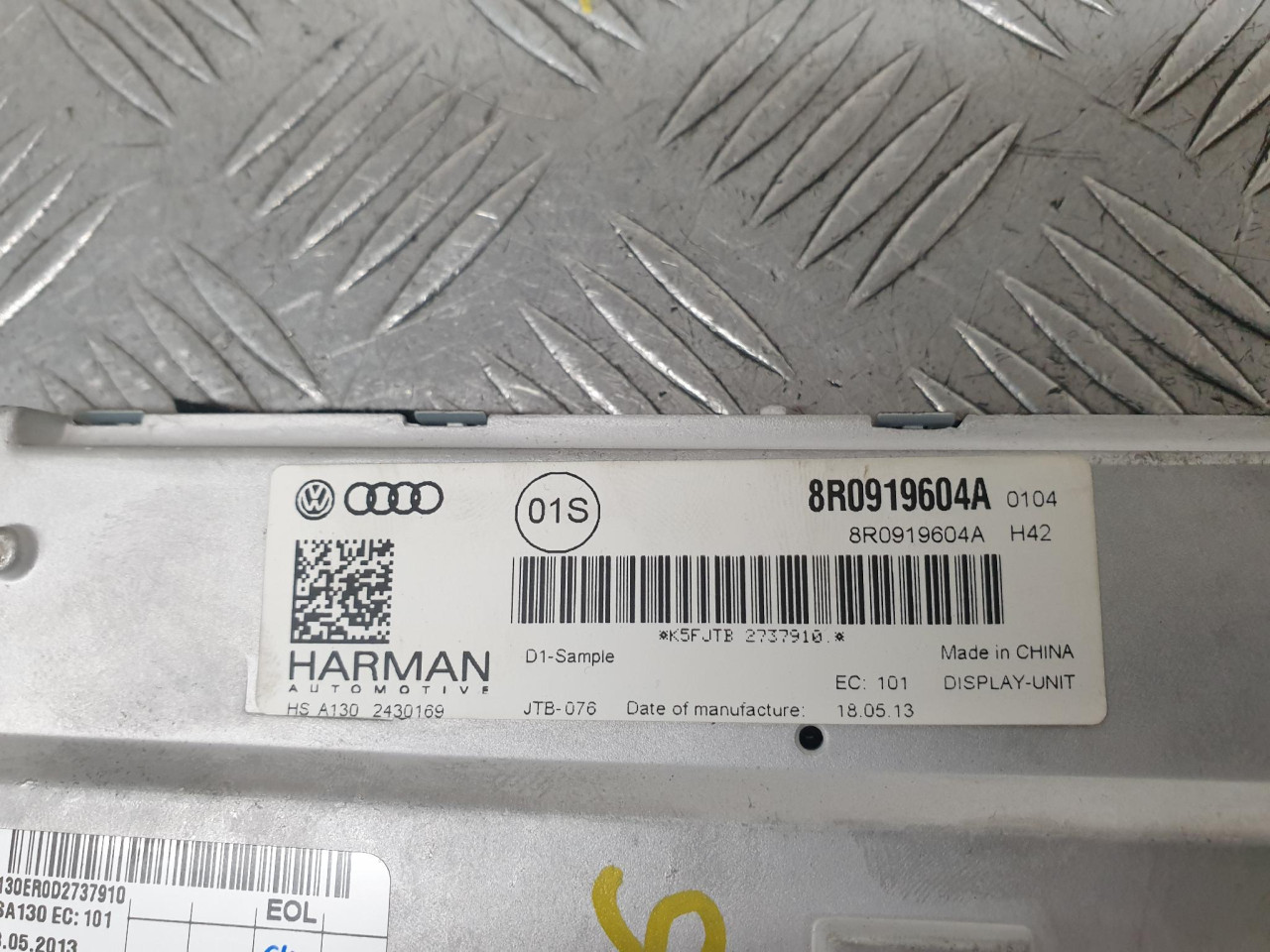 DISPLEJ A5 8T (11-16) 8R0919604A DIJELOVI