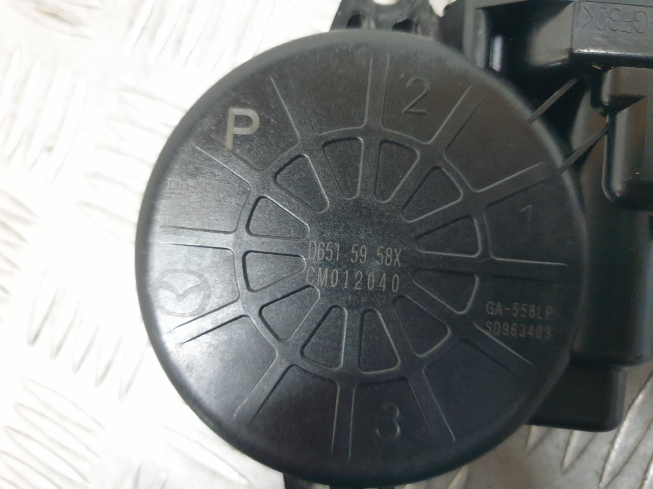 PL MOTORIC PODIZACA CX-5 (11-15) D6515958X DIJELOVI