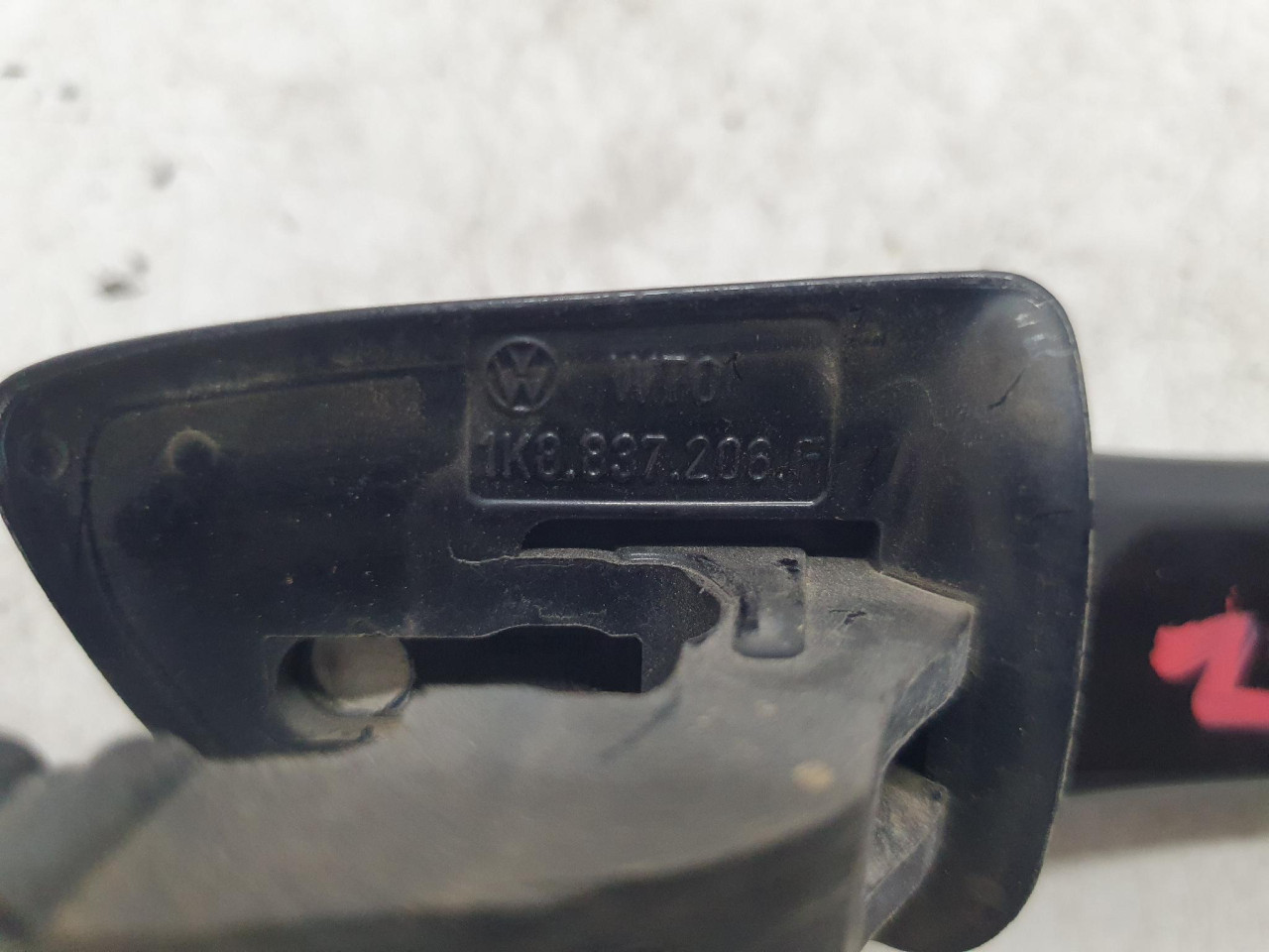 ZD STEKA - RUCKA VRATA Golf 6 (08-13) 1K8837205E