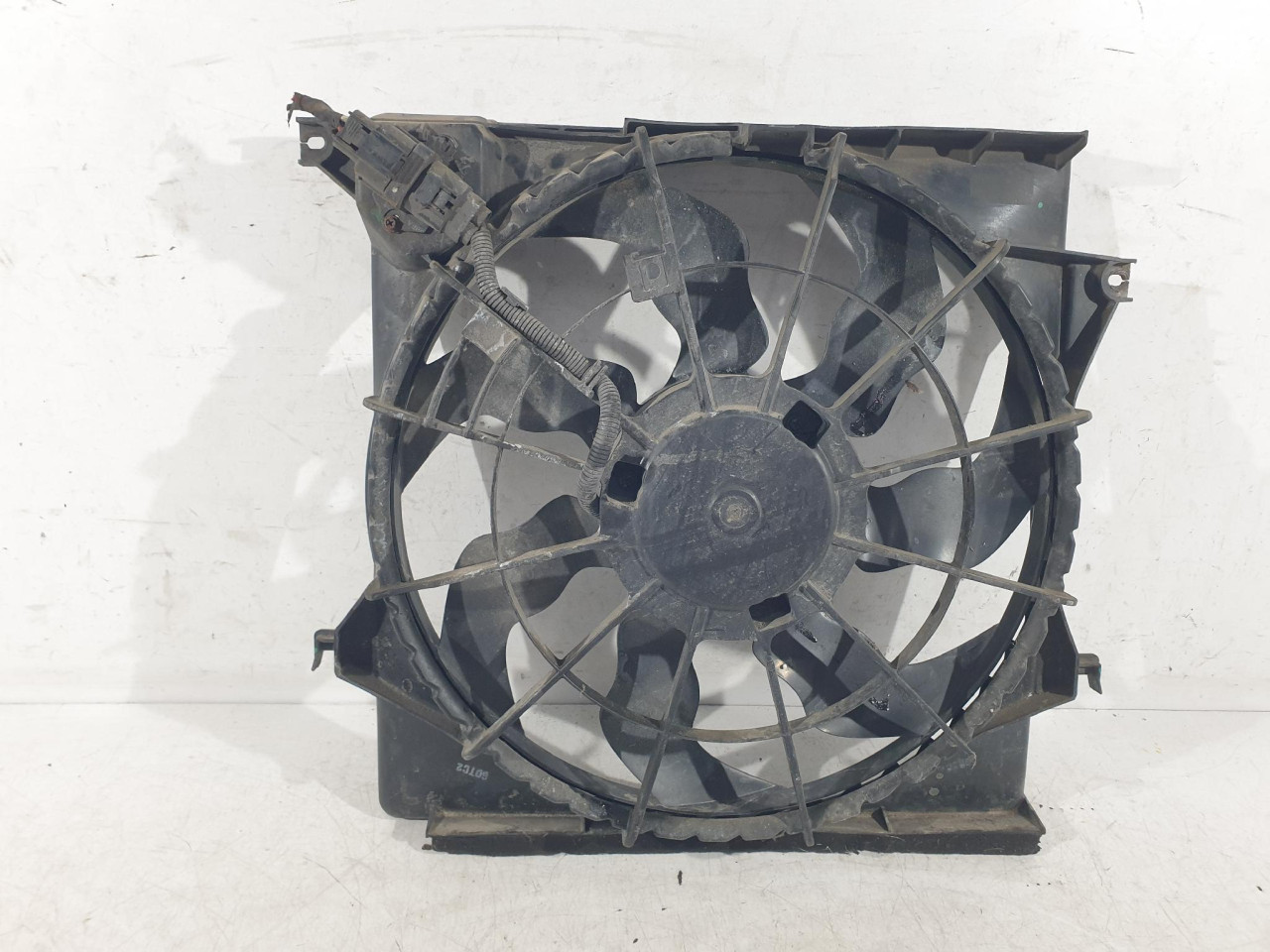 VENTILATOR HLADNJAKA ix35 (09-13) DIJELOVI