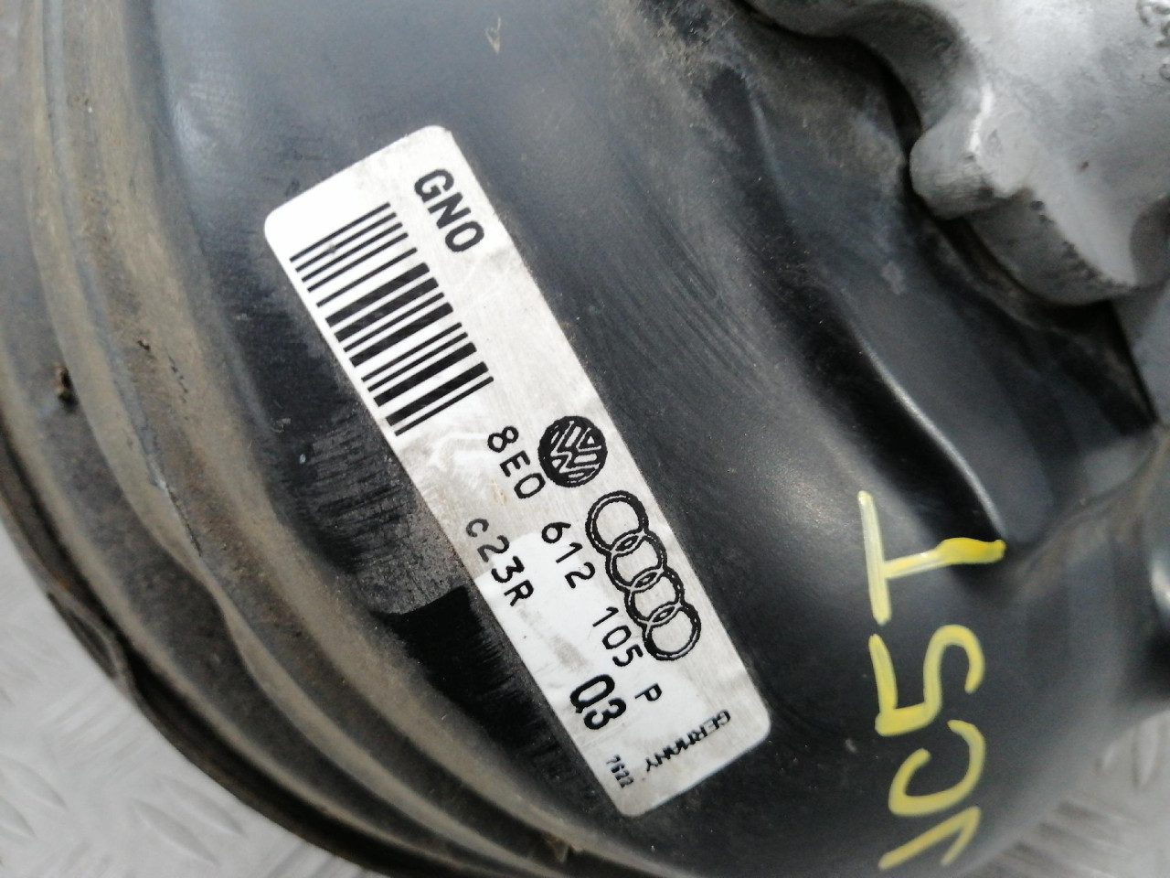 SERVO DOBOS A4 B7 (04-08) 8E0612105P DIJELOVI