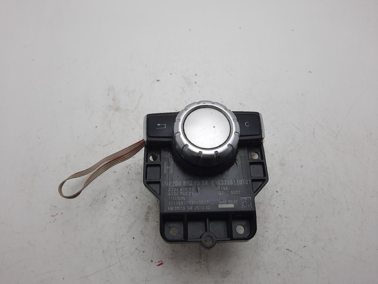 PREKIDACI MULTIMEDIJE C W204 (11-15) A2048709558