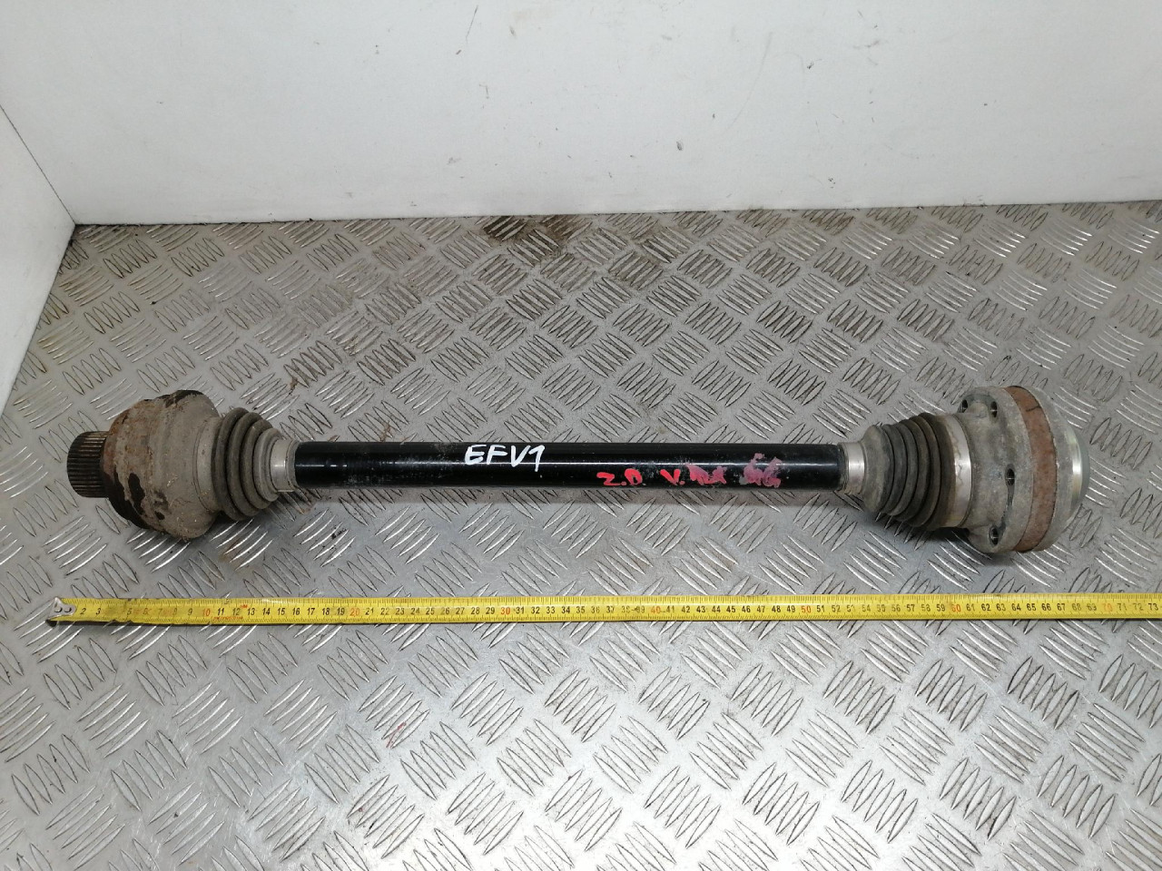 D ZADNJA POLUOSOVINA A6 4G (10-14) 8R0501203C DIJELOVI