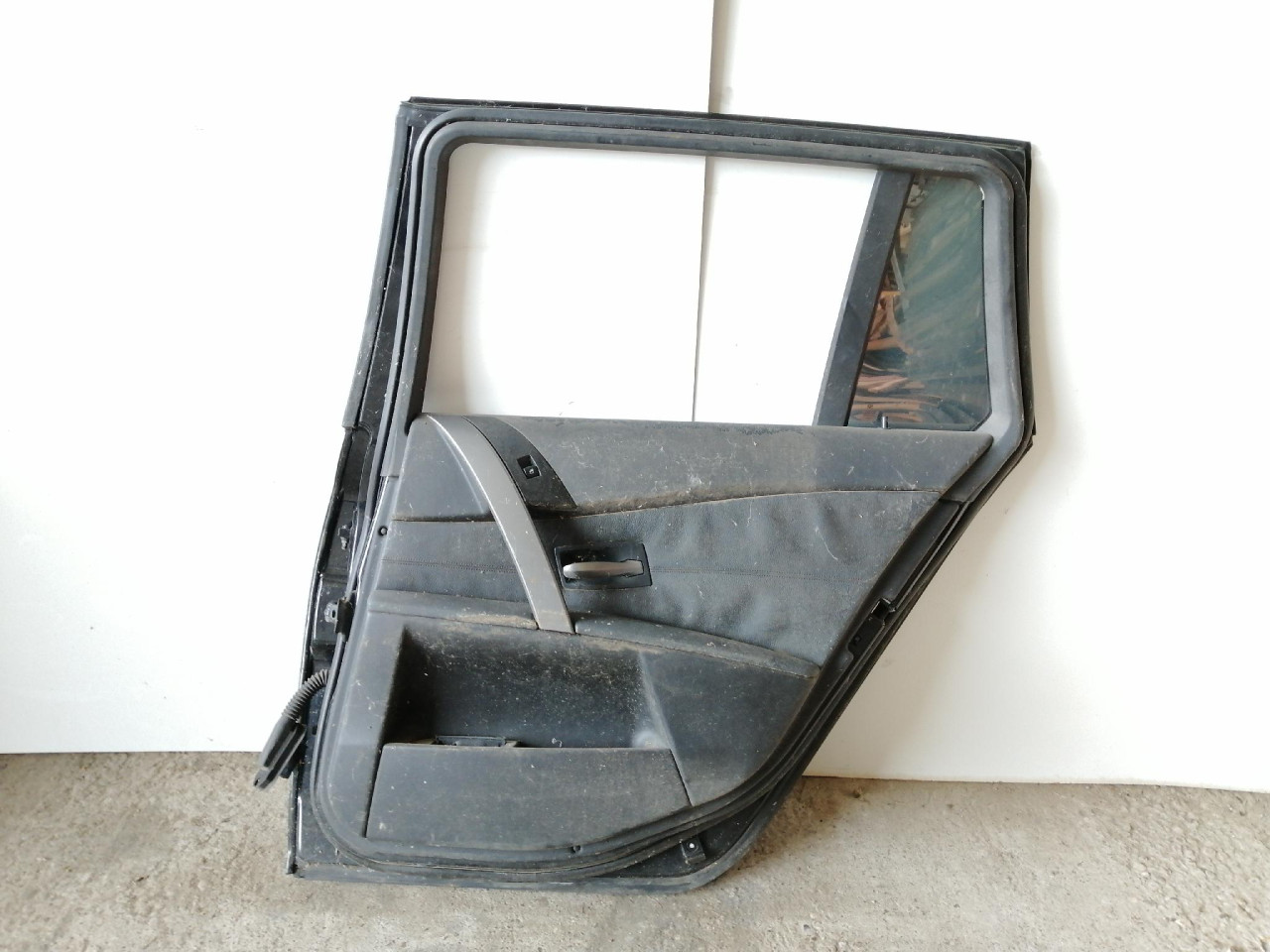 ZD VRATA 5 E60 (03-07) DIJELOVI