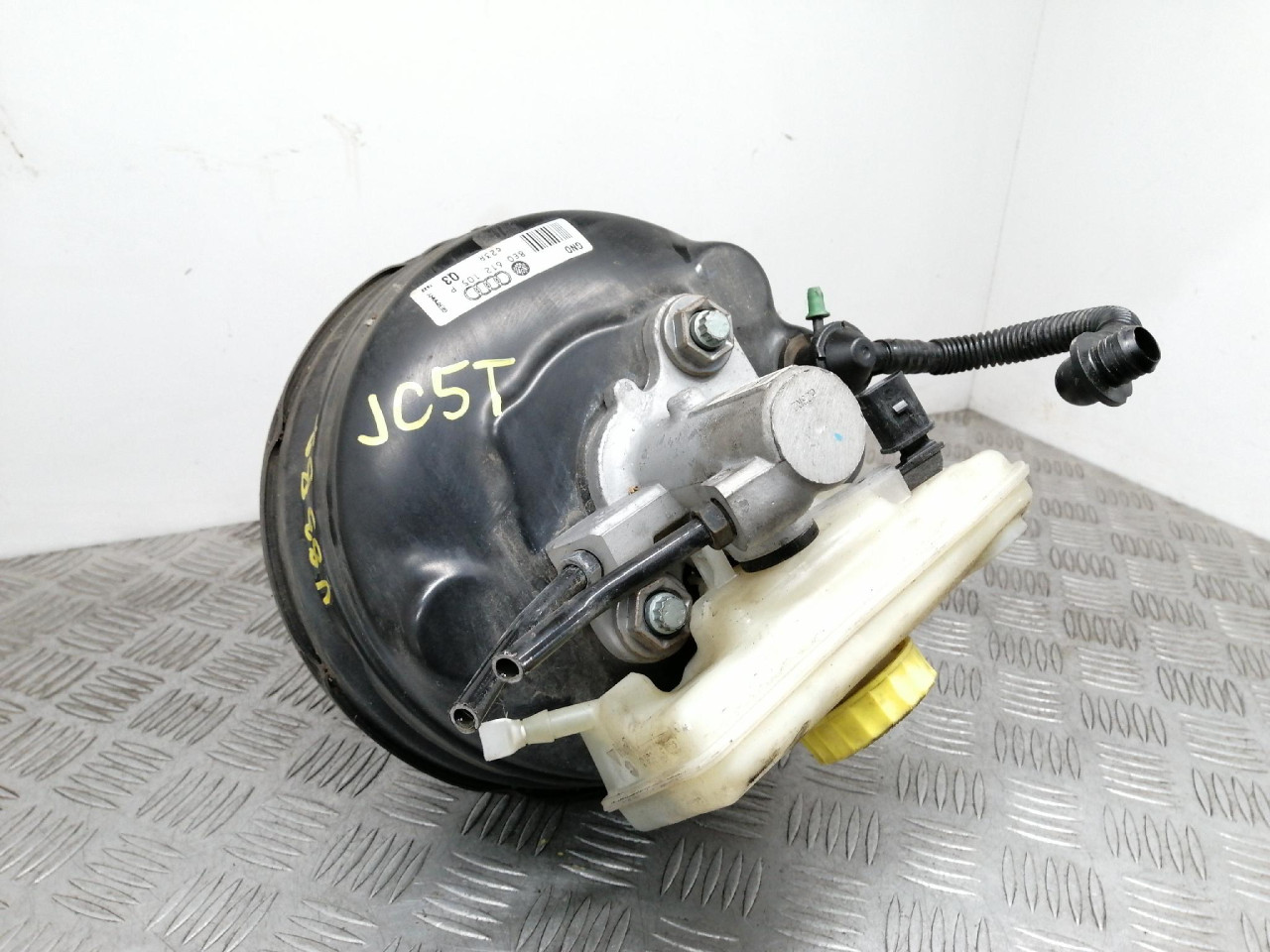 SERVO DOBOS A4 B7 (04-08) 8E0612105P DIJELOVI
