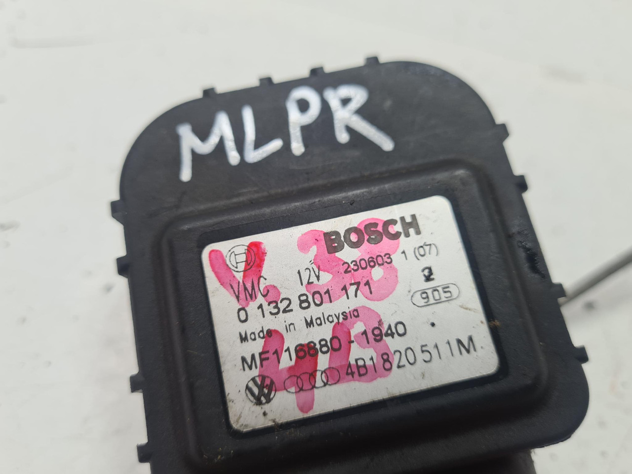 AKTUATOR AC MOTORIC A6 4B (01-04) 4B1820511M DIJELOVI
