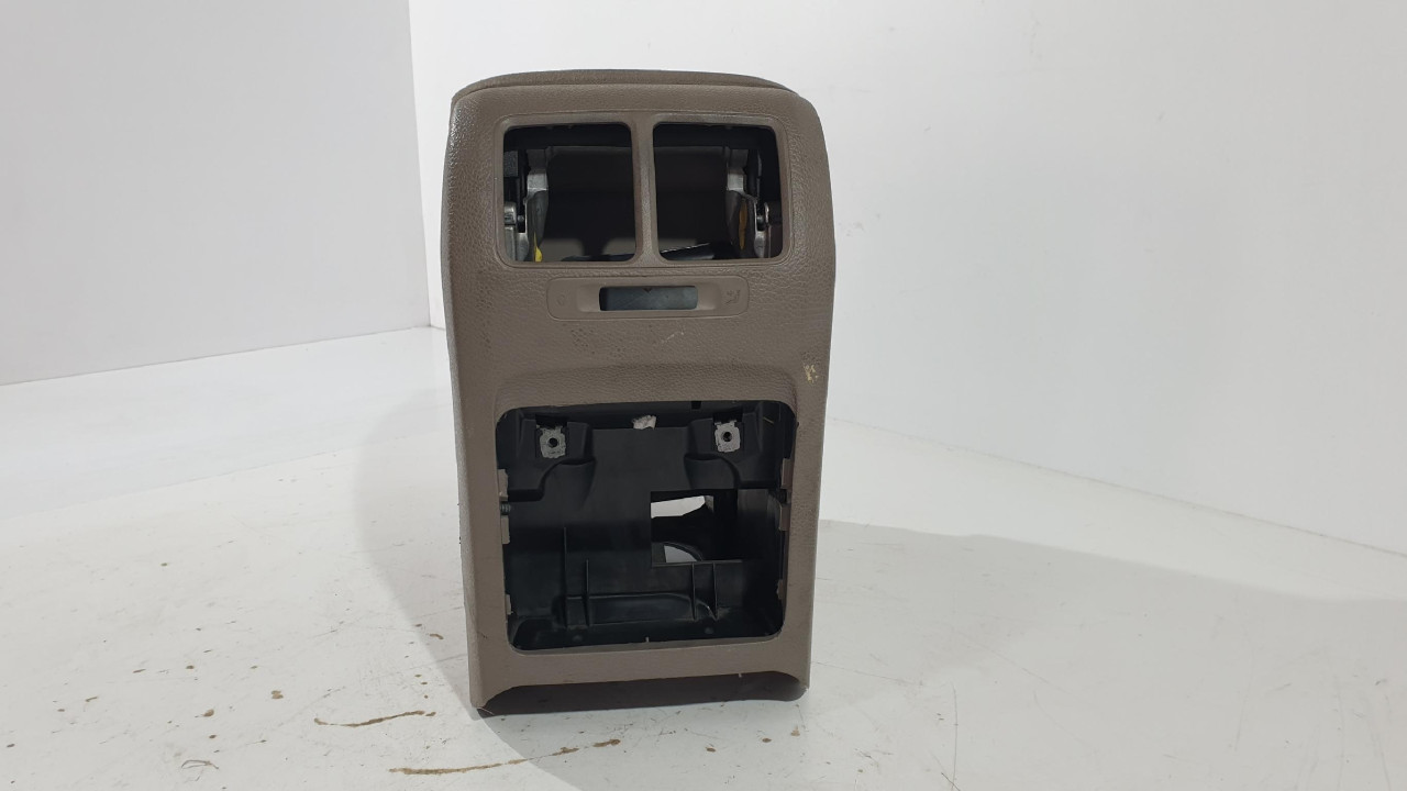 NASLONJAC ZA RUKU NASLON Golf 6 (08-13) 1K5864251C