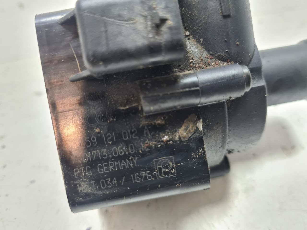 POMOCNA PUMPA A6 4G (10-14) CDUC 3.0 180kW 059121012A