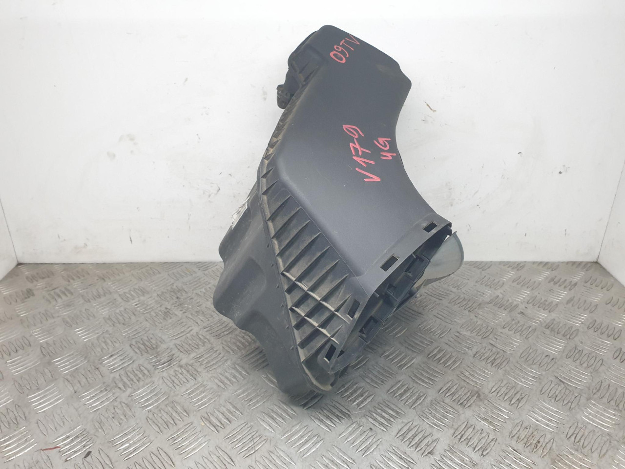 KUCISTE FILTERA ZRAKA A6 4G (10-14) 132kW 4G0133838L