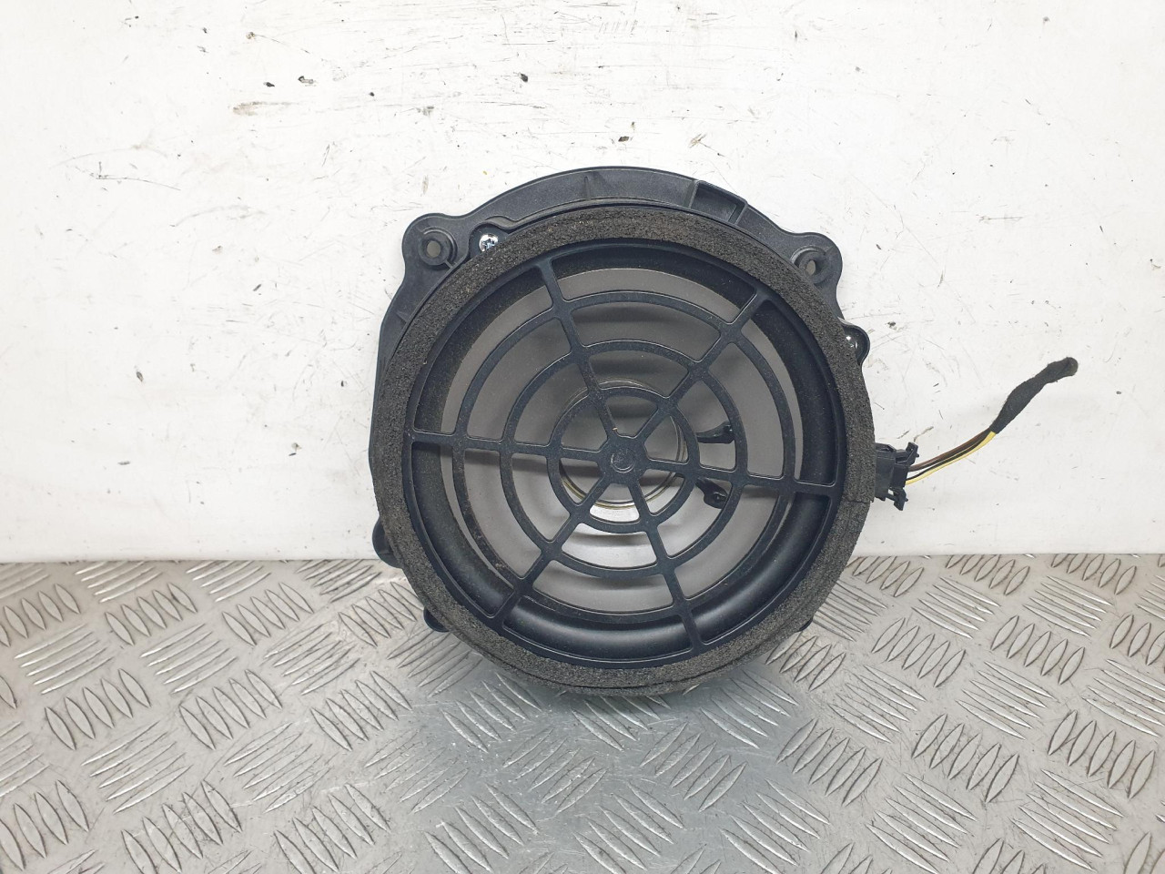 ZVUCNIK Q7 4L (08-15) 4L0035415B DIJELOVI