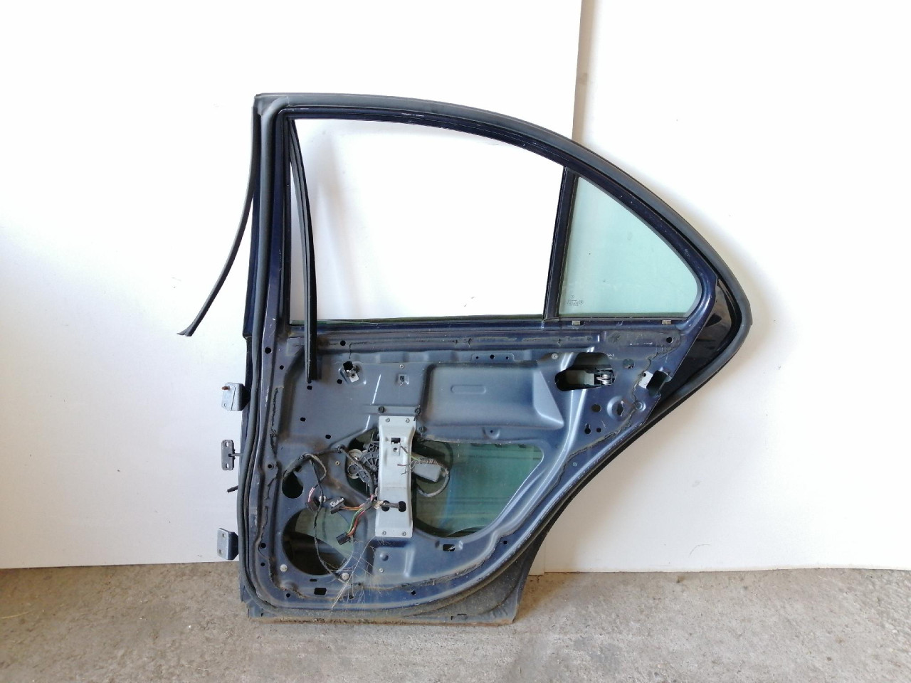 ZD VRATA C W203 (00-04) DIJELOVI