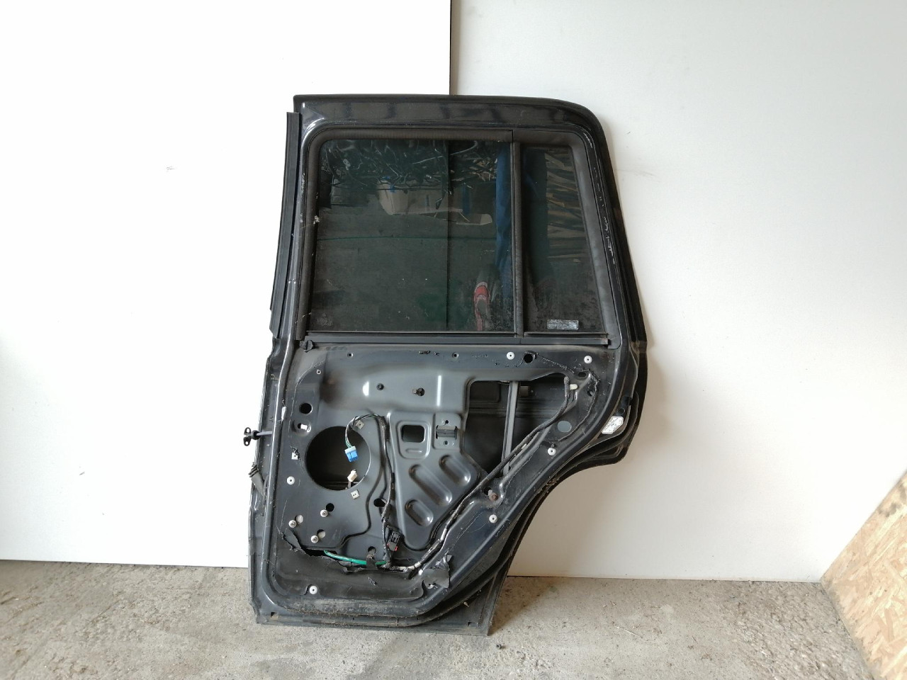 ZD VRATA Grand Cherokee WJ (99-04) DIJELOVI