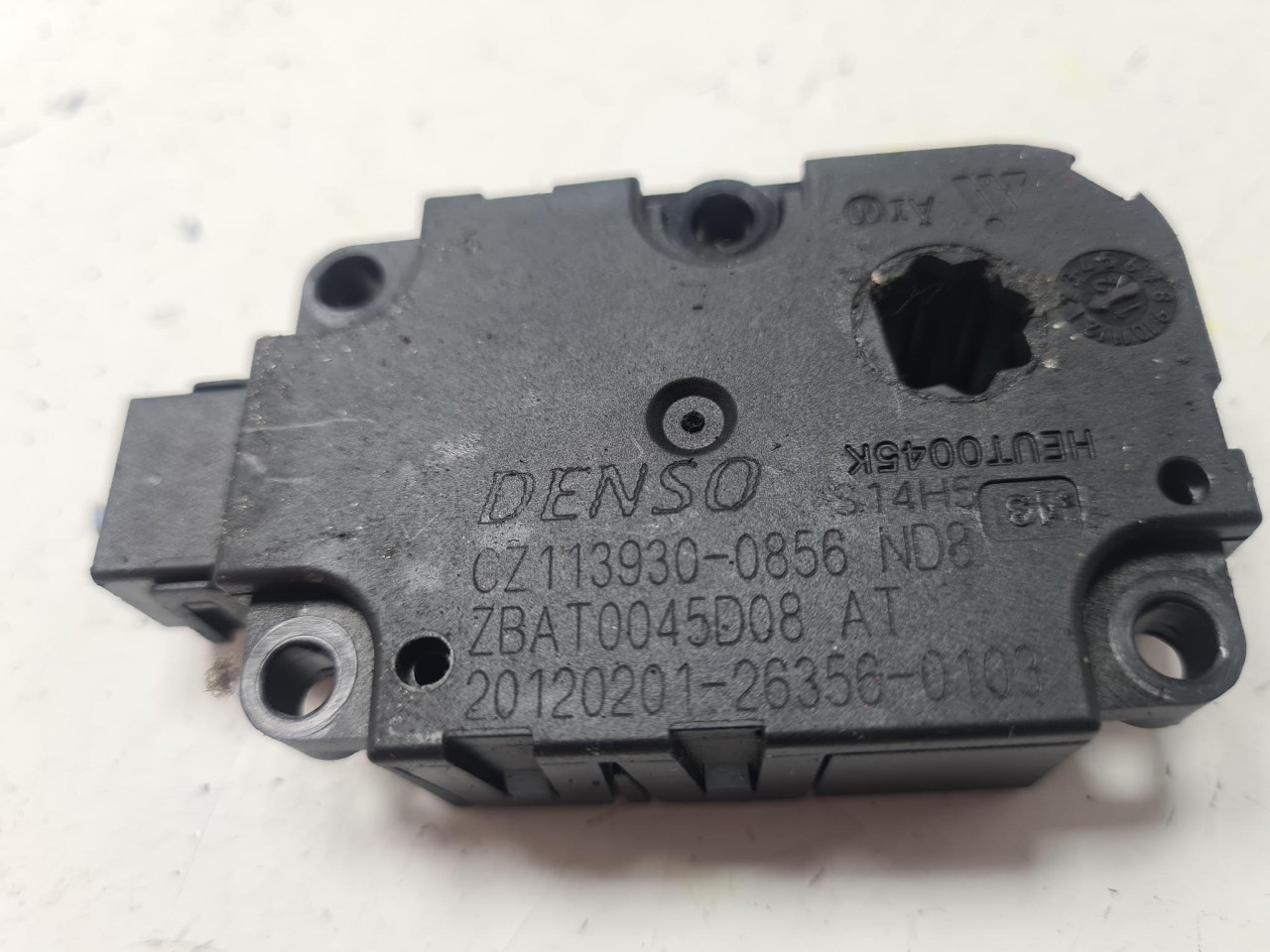AKTUATOR AC MOTORIC A6 4G (10-14) CZ1139300856 DIJELOVI