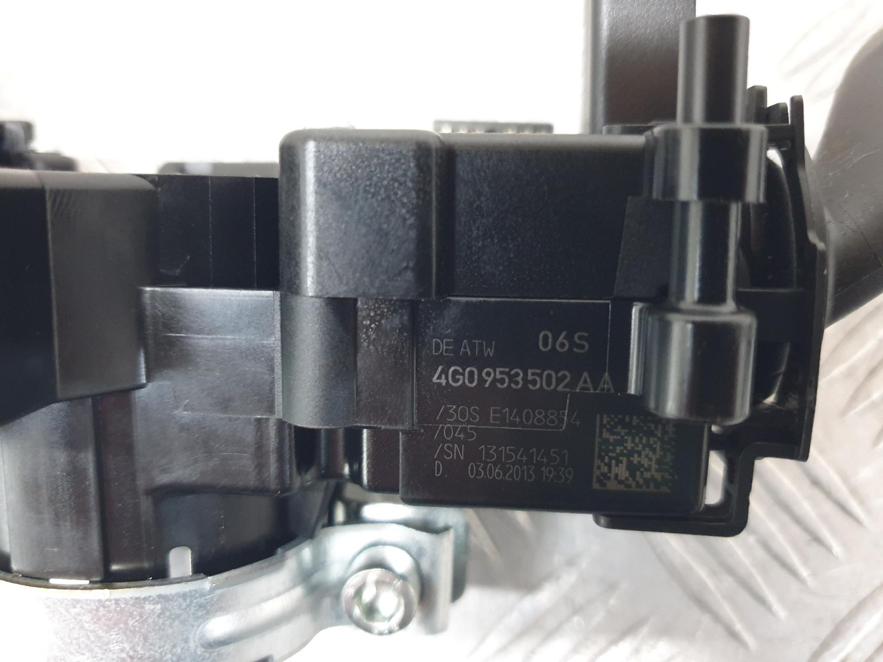 RUCICE ZMIGAVACA BRISACA A5 8T (11-16) 4G0953502AA