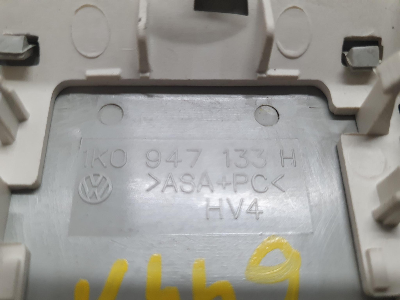 SVJETLO KABINE Golf 6 (08-13) 1K0947133H DIJELOVI