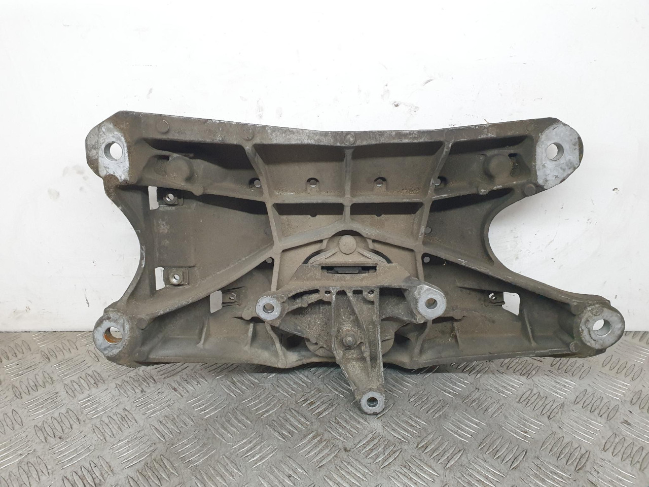 NOSAC MOTORA / MJENJACA A6 4G (10-14) 8K0399263AT