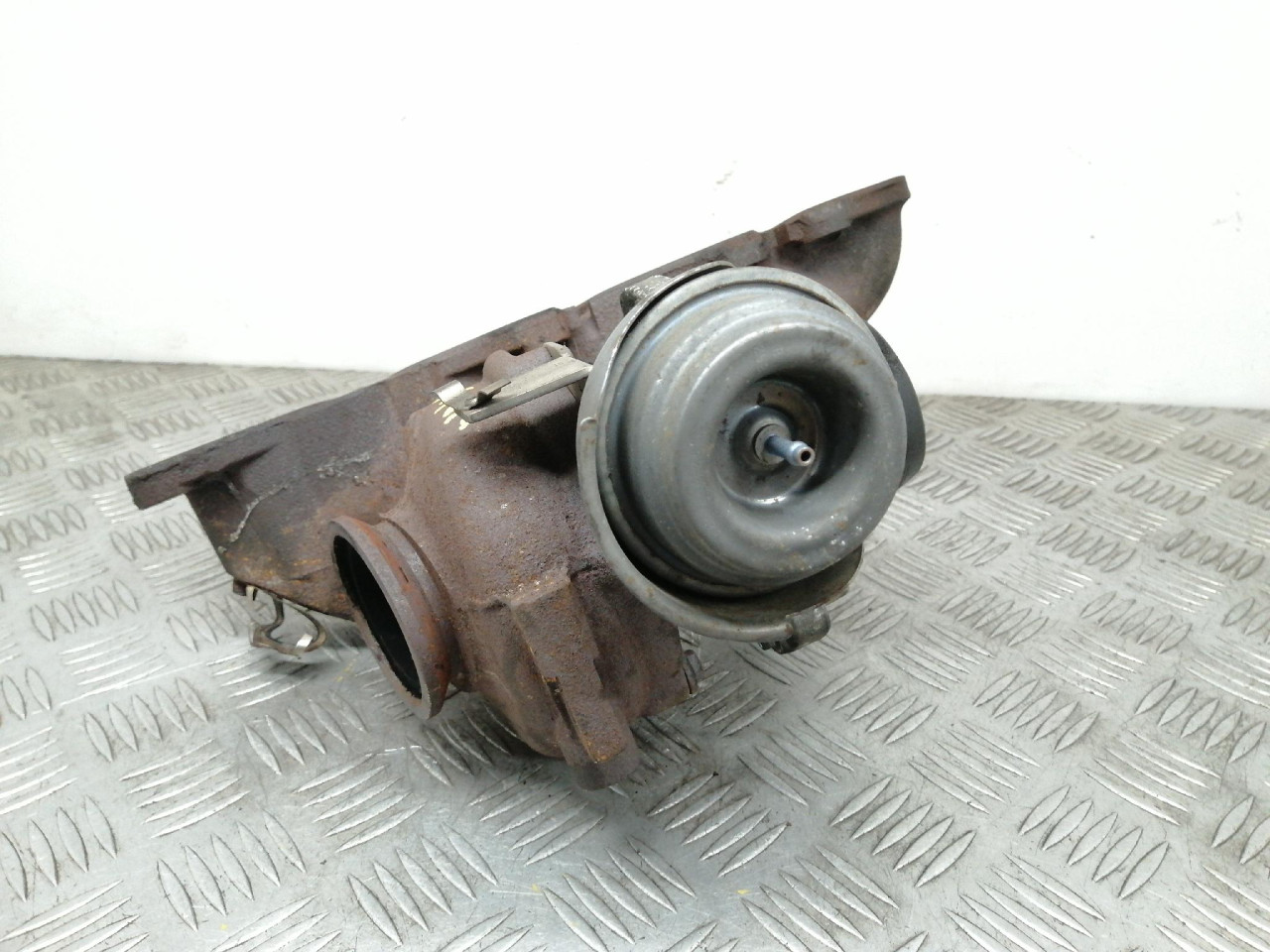 TURBINA Astra H (04-07) Z19DTJ 1.9 88kW 55196859
