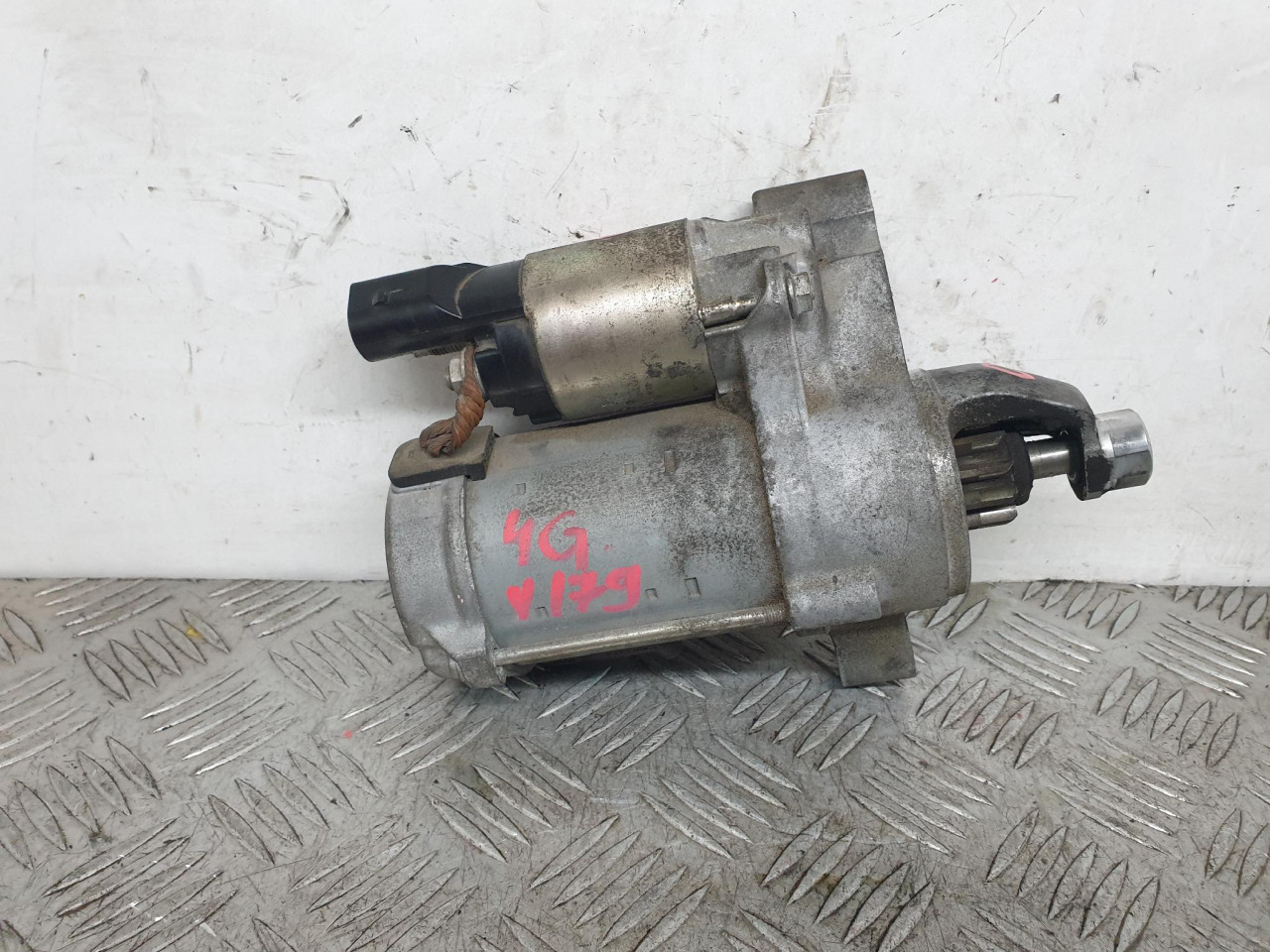 ANLASER ALNASER A6 4G (10-14) 2.0 132kW 06H911024B