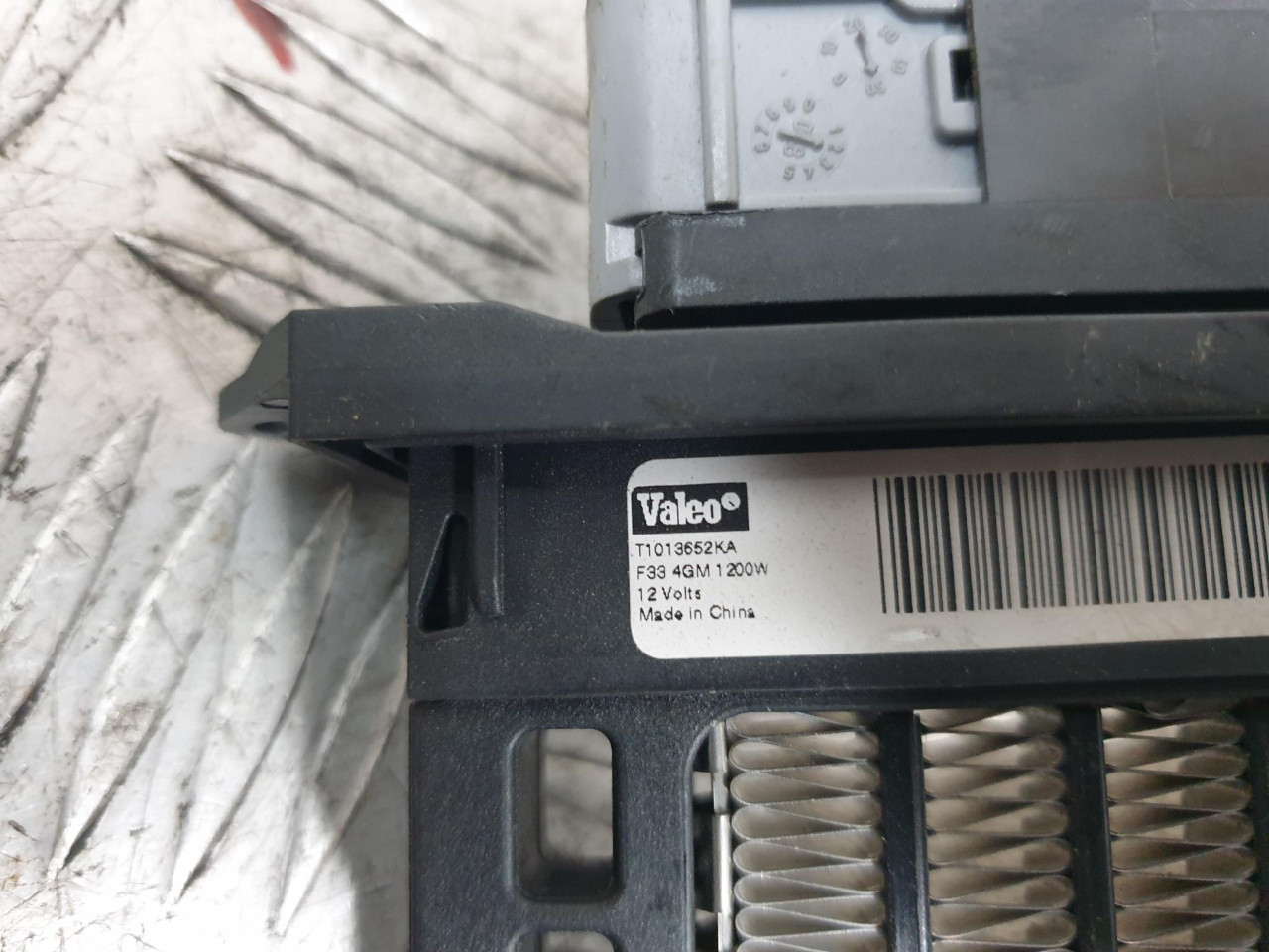 MALI HLADNJAK KABINE Impreza (07-12) T1013652KA
