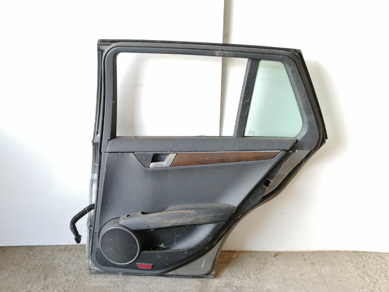 ZD VRATA C W204 (11-15) DIJELOVI