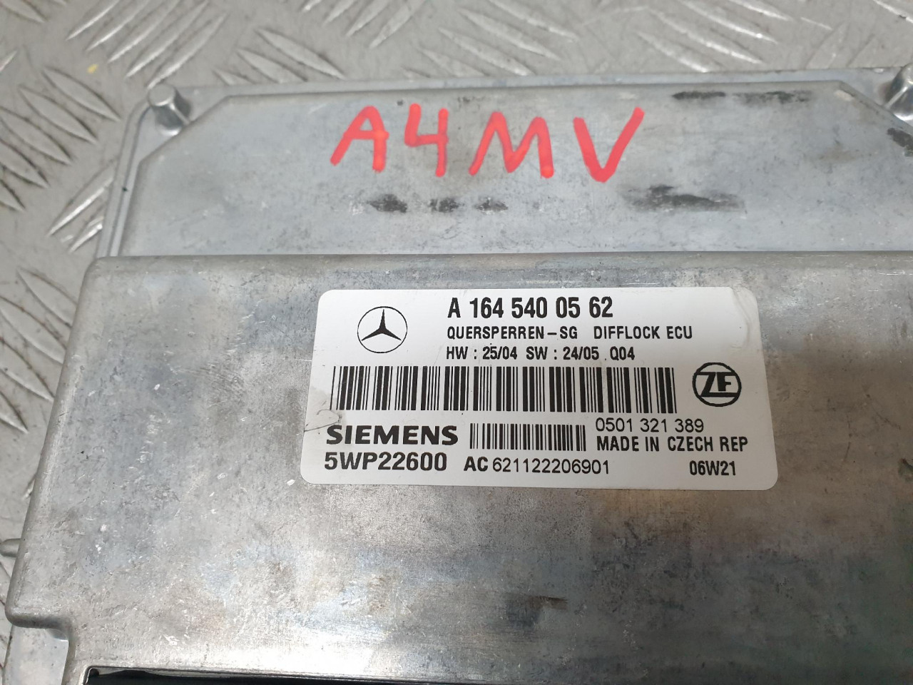 MOTORNI RACUNAR GL X164 (06-09) A1645400562 DIJELOVI