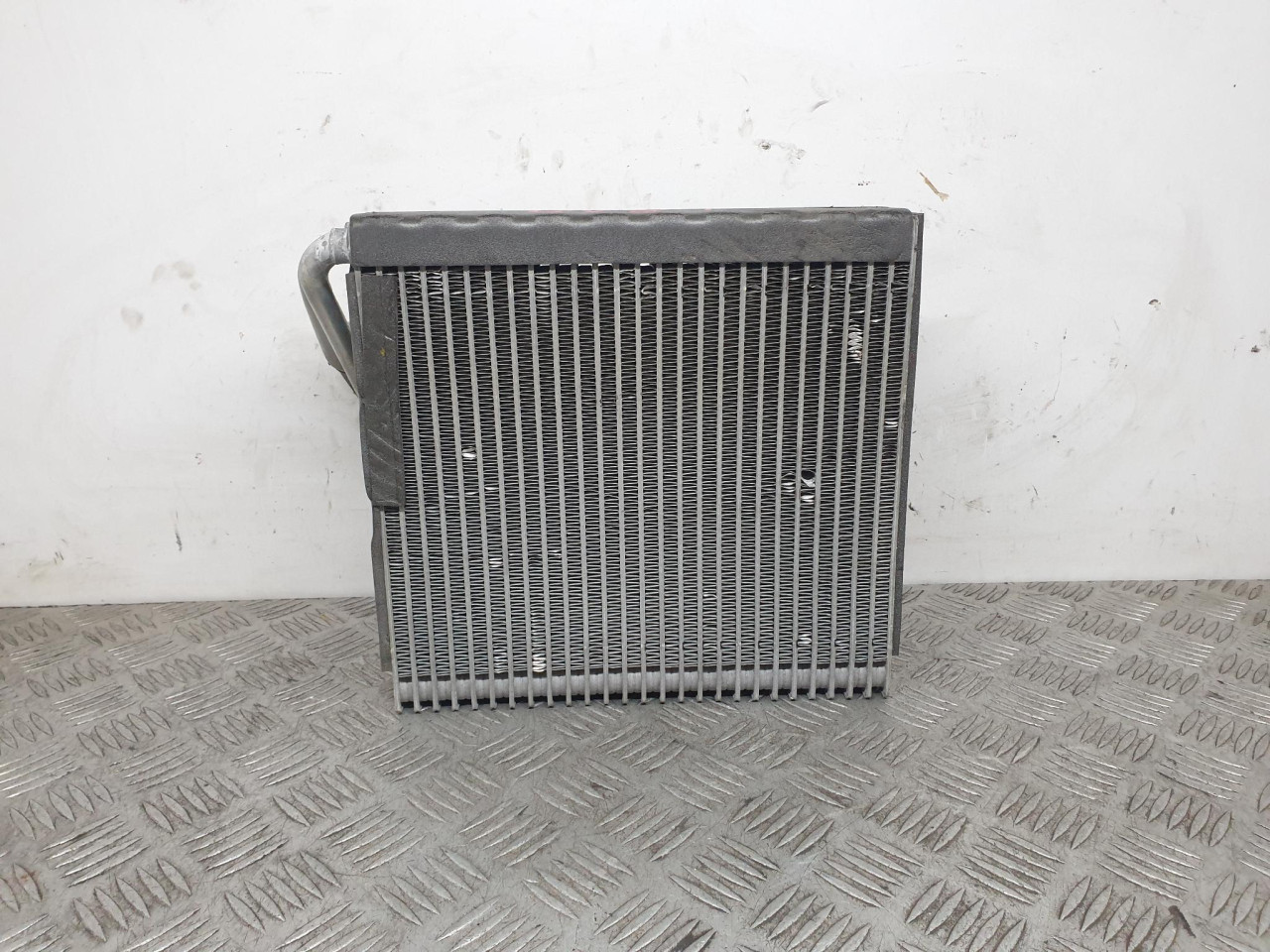 MALI HLADNJAK KABINE X-Trail T30 (04-07) DIJELOVI